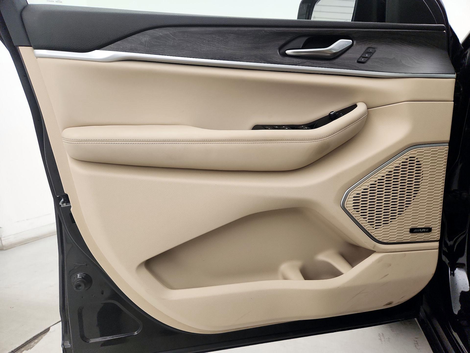 Thumbnail: 2022 Jeep Grand Cherokee - 12