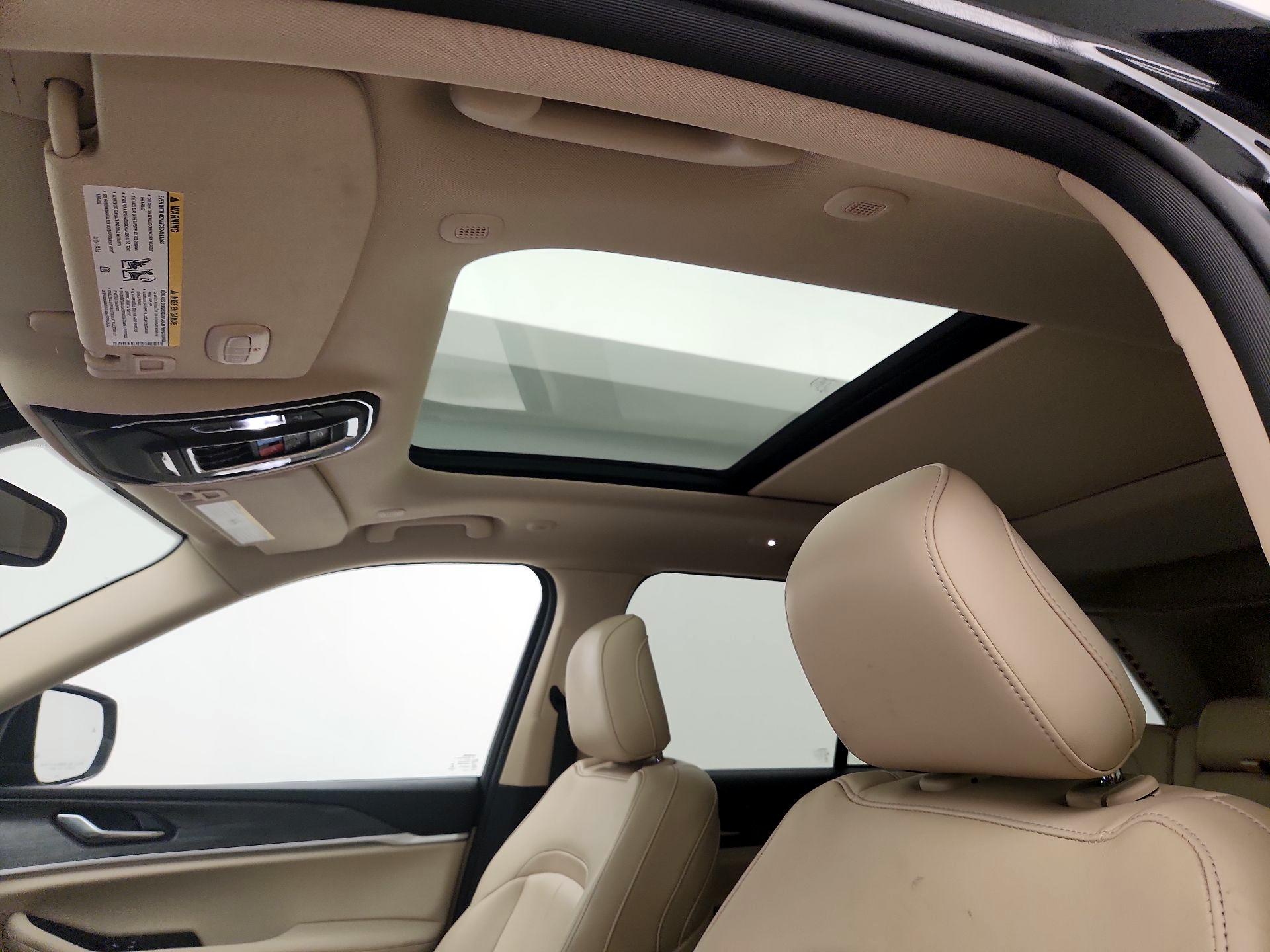 Thumbnail: 2022 Jeep Grand Cherokee - 20