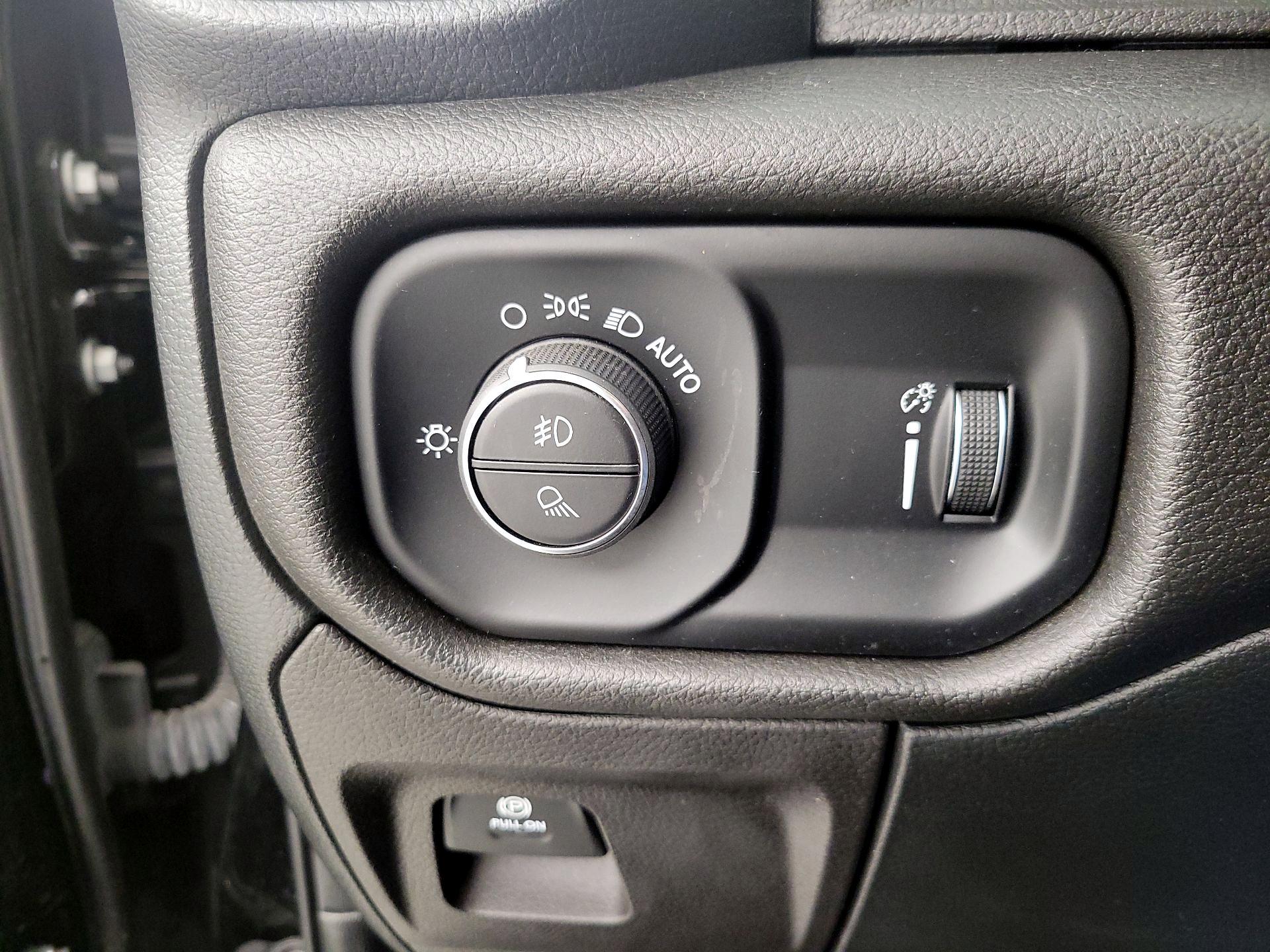 Thumbnail: 2021 RAM 1500 - 13