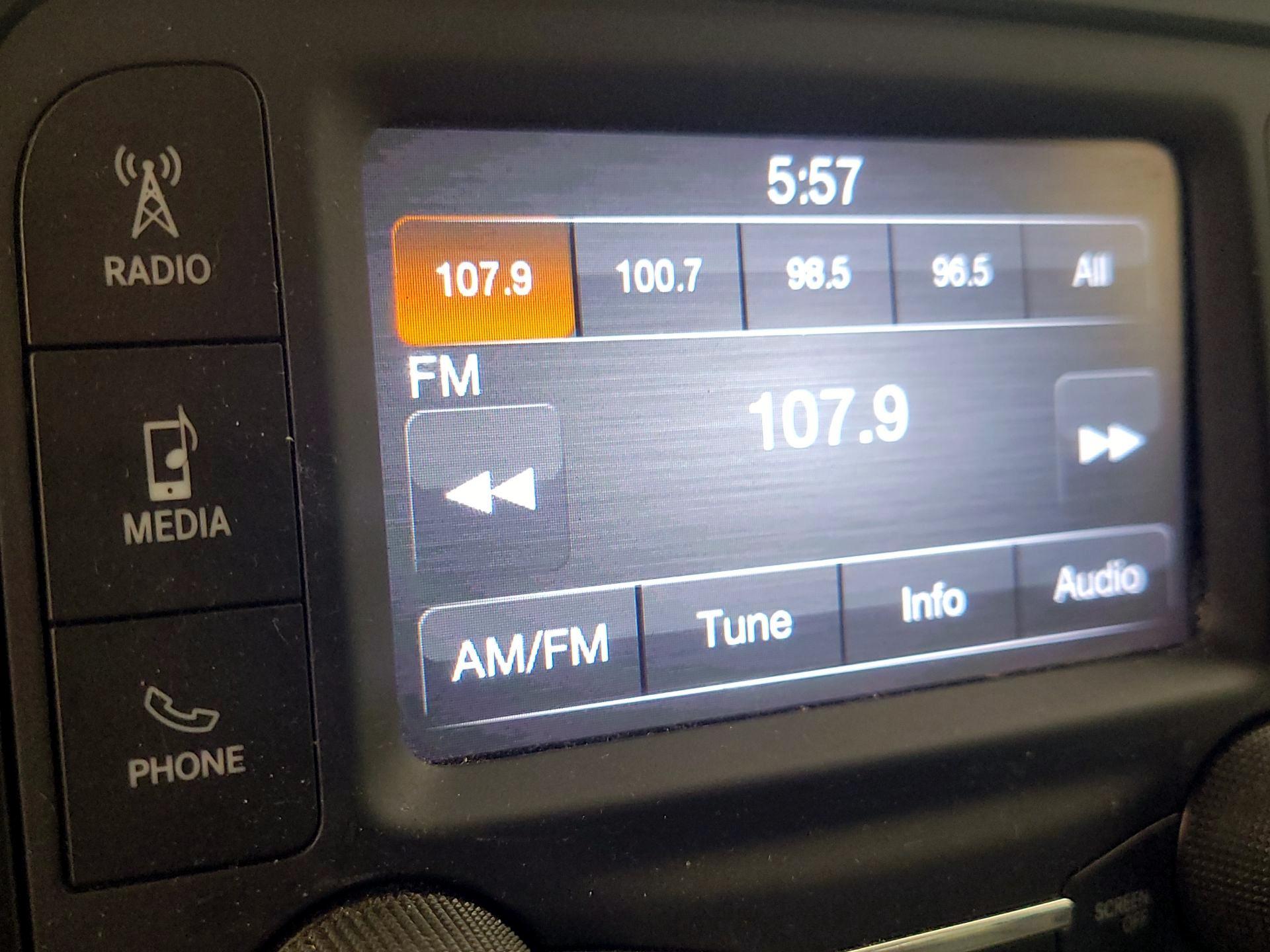 Thumbnail: 2021 RAM 1500 - 15