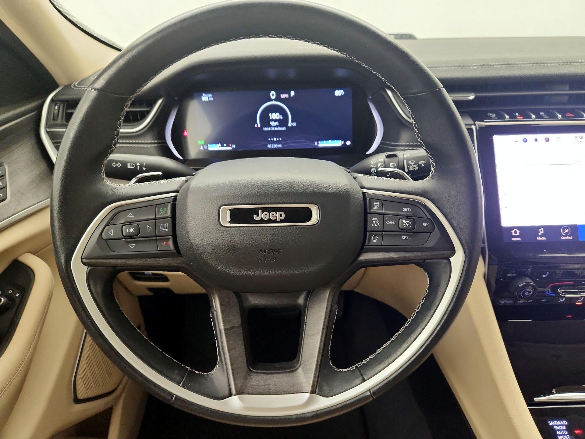 Thumbnail: 2022 Jeep Grand Cherokee - 10