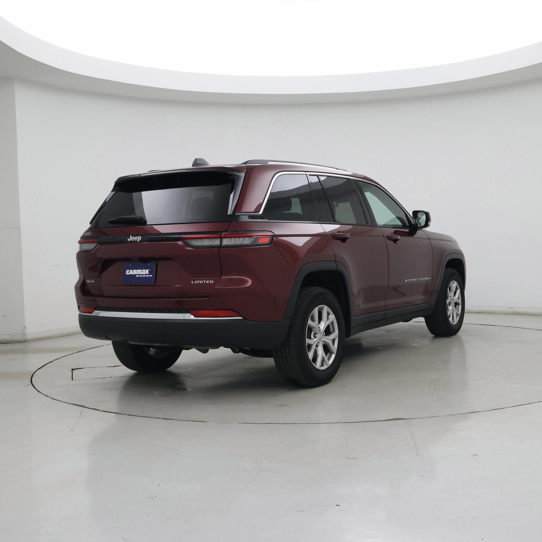 Thumbnail: 2022 Jeep Grand Cherokee - 8