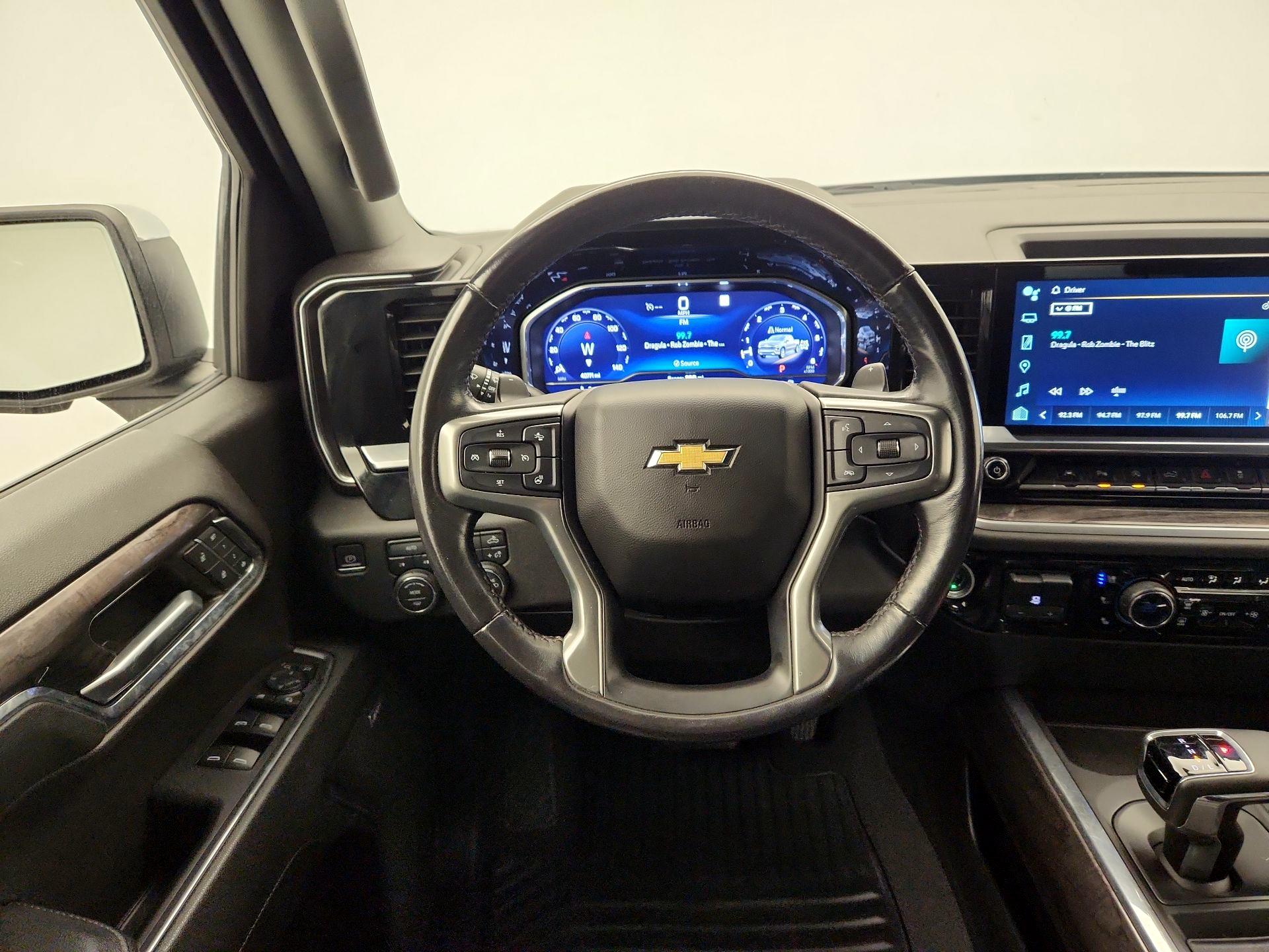 Thumbnail: 2023 Chevrolet Silverado 1500 - 10