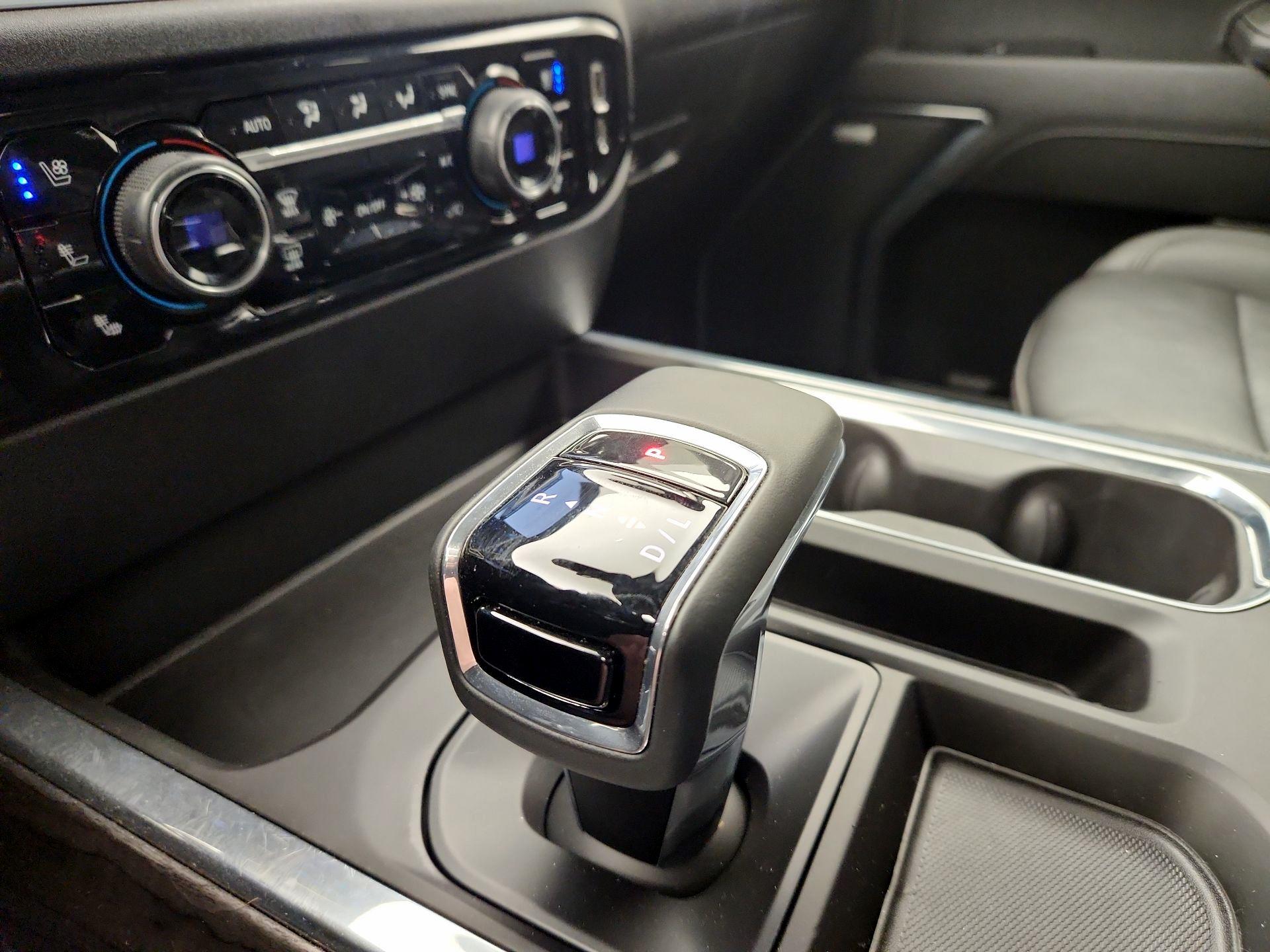 Thumbnail: 2023 Chevrolet Silverado 1500 - 18