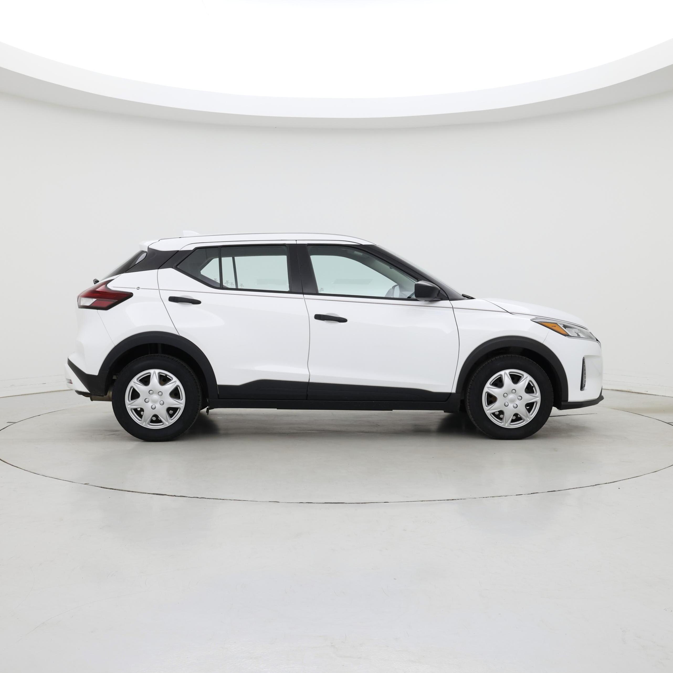 Thumbnail: 2023 Nissan Kicks - 7