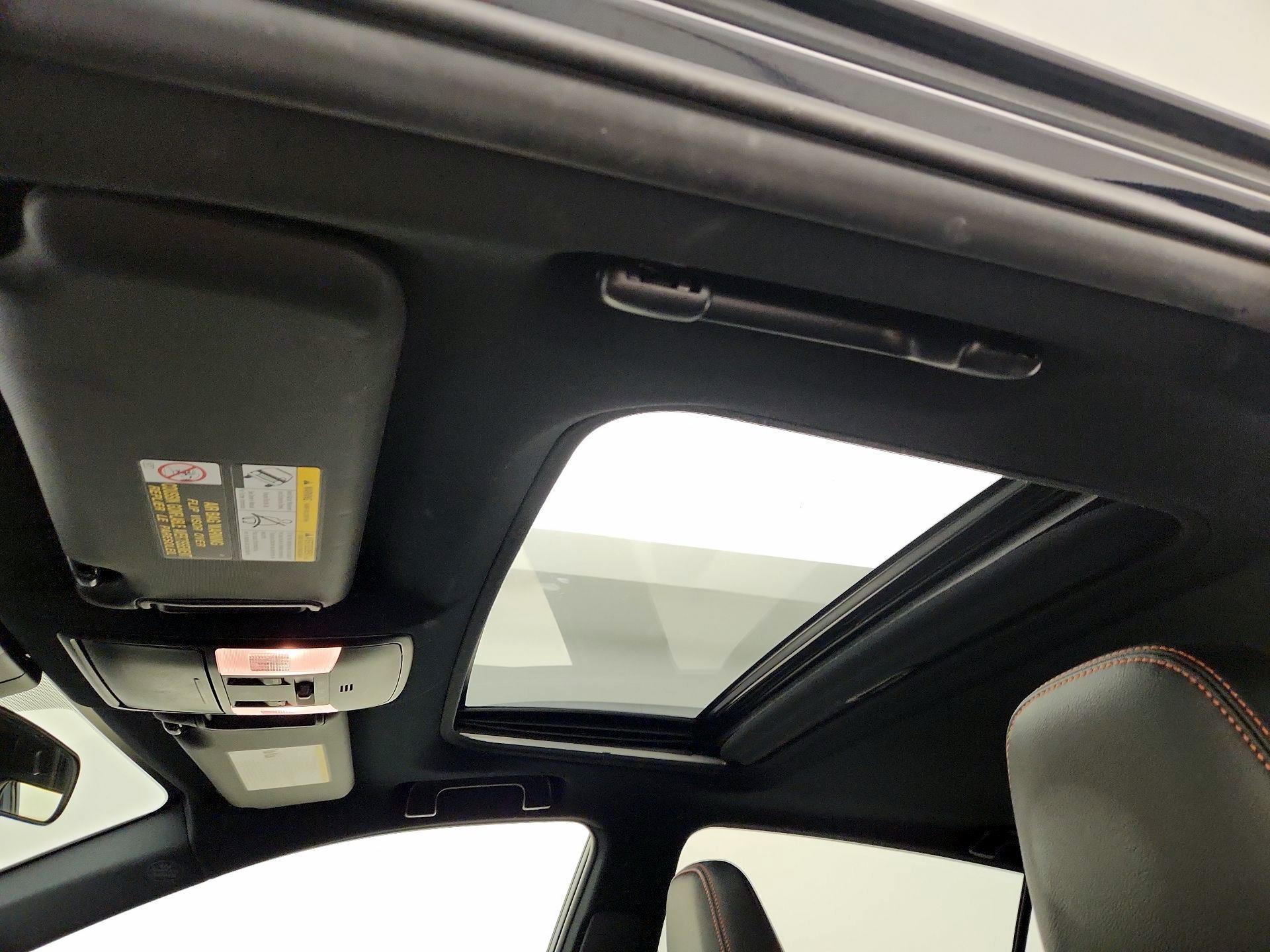 Thumbnail: 2017 Toyota RAV4 - 19