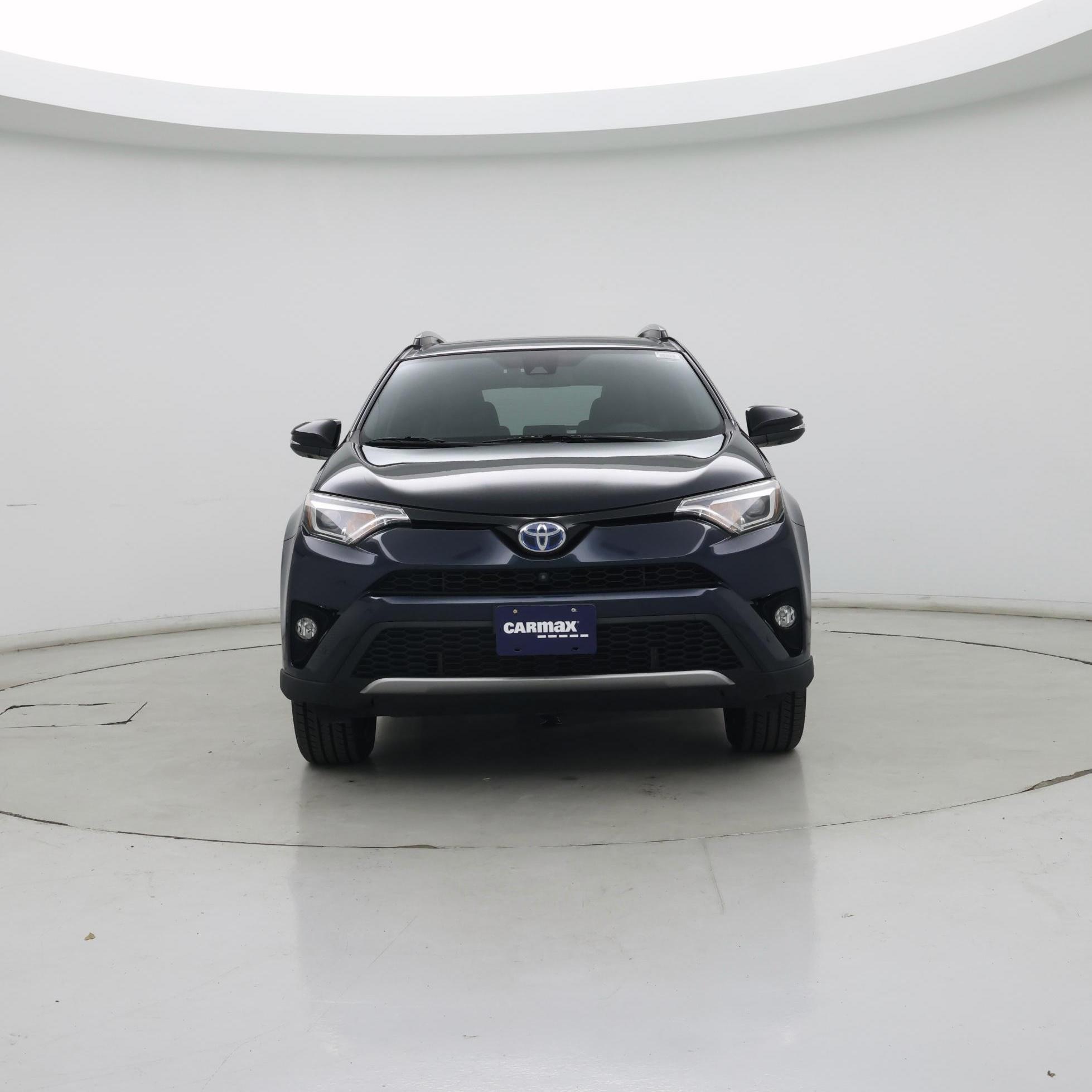 Thumbnail: 2017 Toyota RAV4 - 5