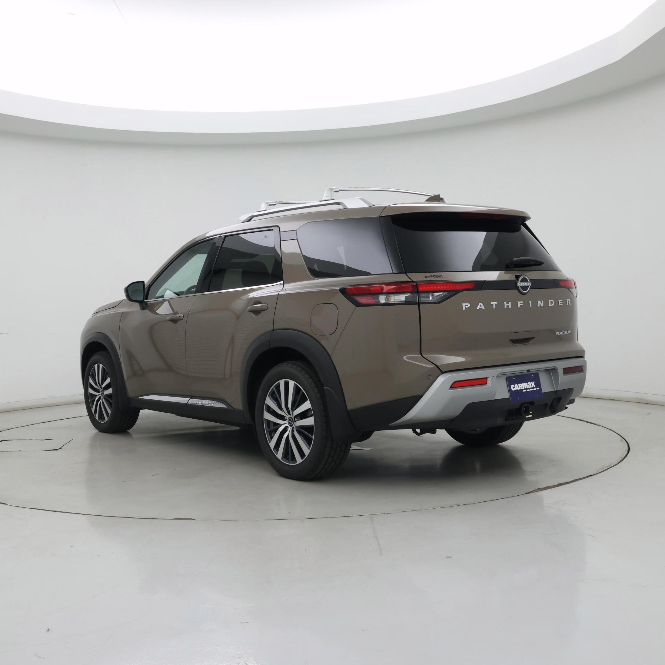 Thumbnail: 2024 Nissan Pathfinder - 2