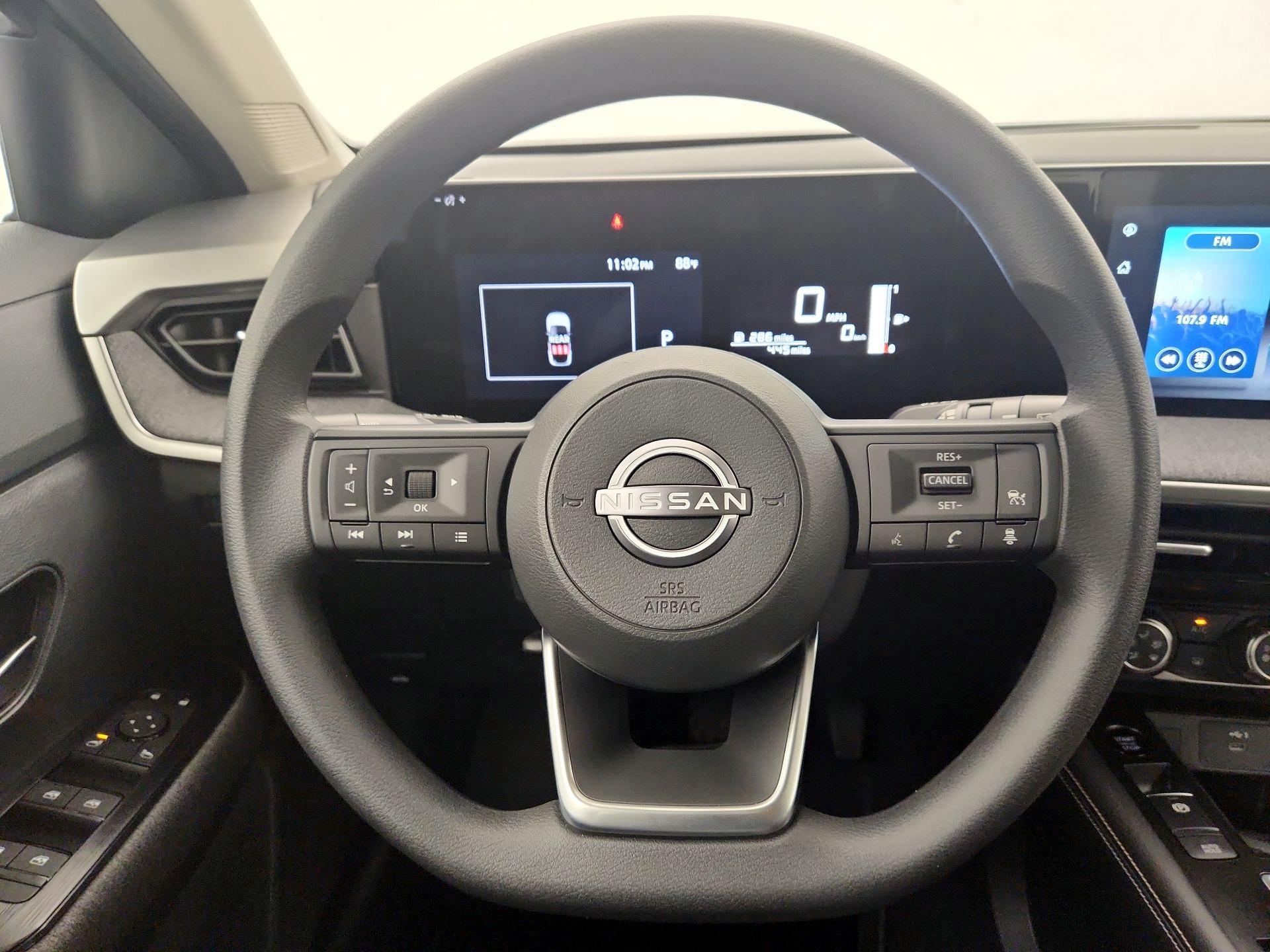 Thumbnail: 2025 Nissan Kicks - 10