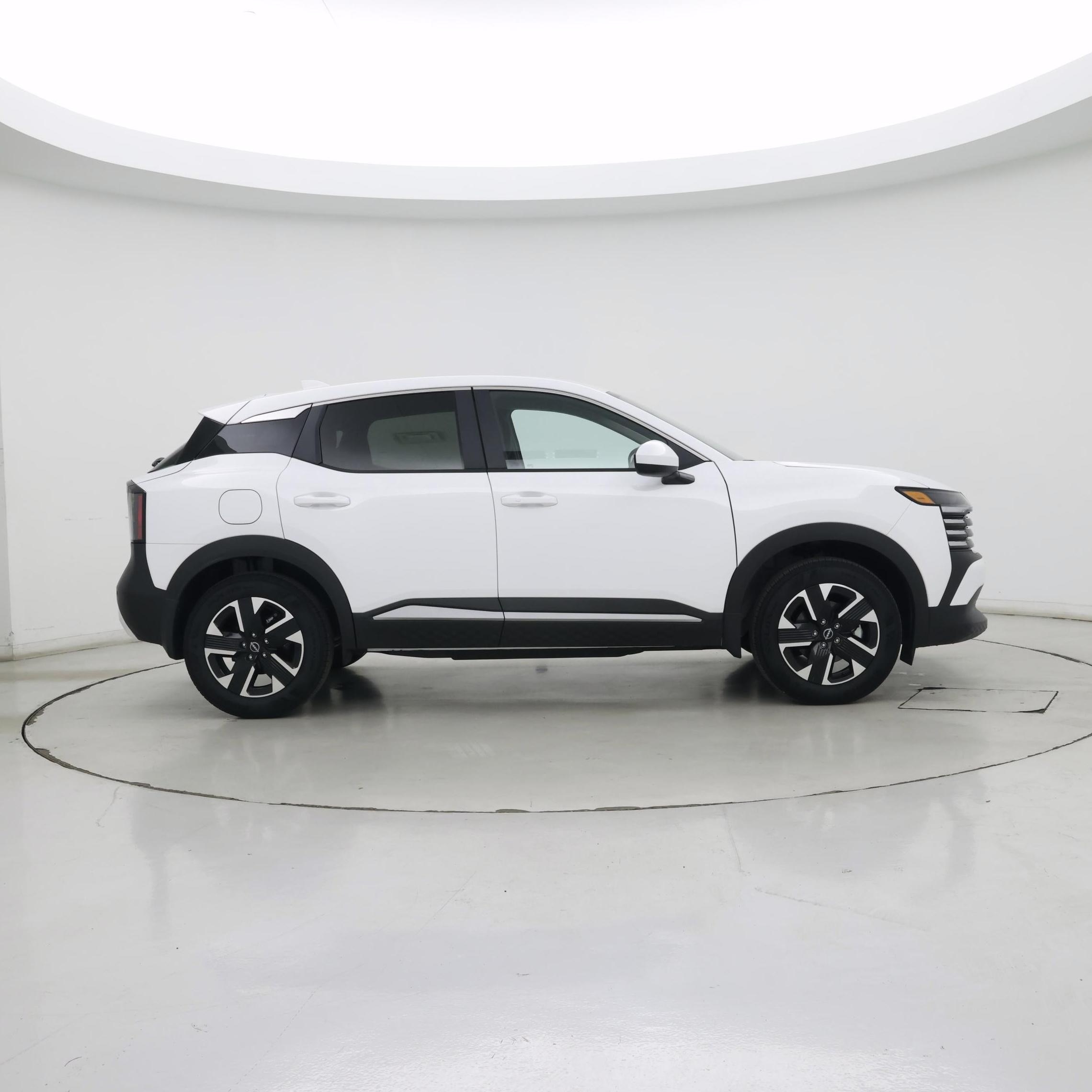 Thumbnail: 2025 Nissan Kicks - 7