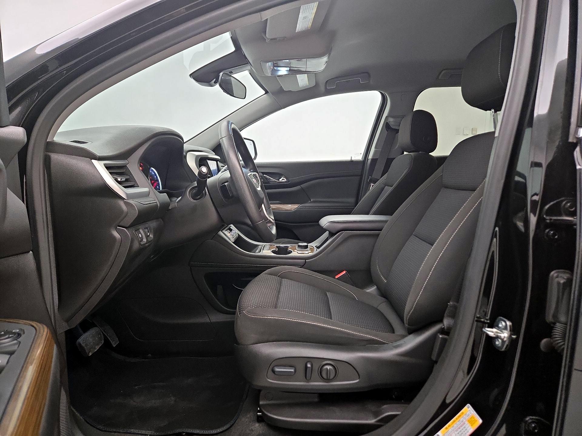 Thumbnail: 2023 GMC Acadia - 11