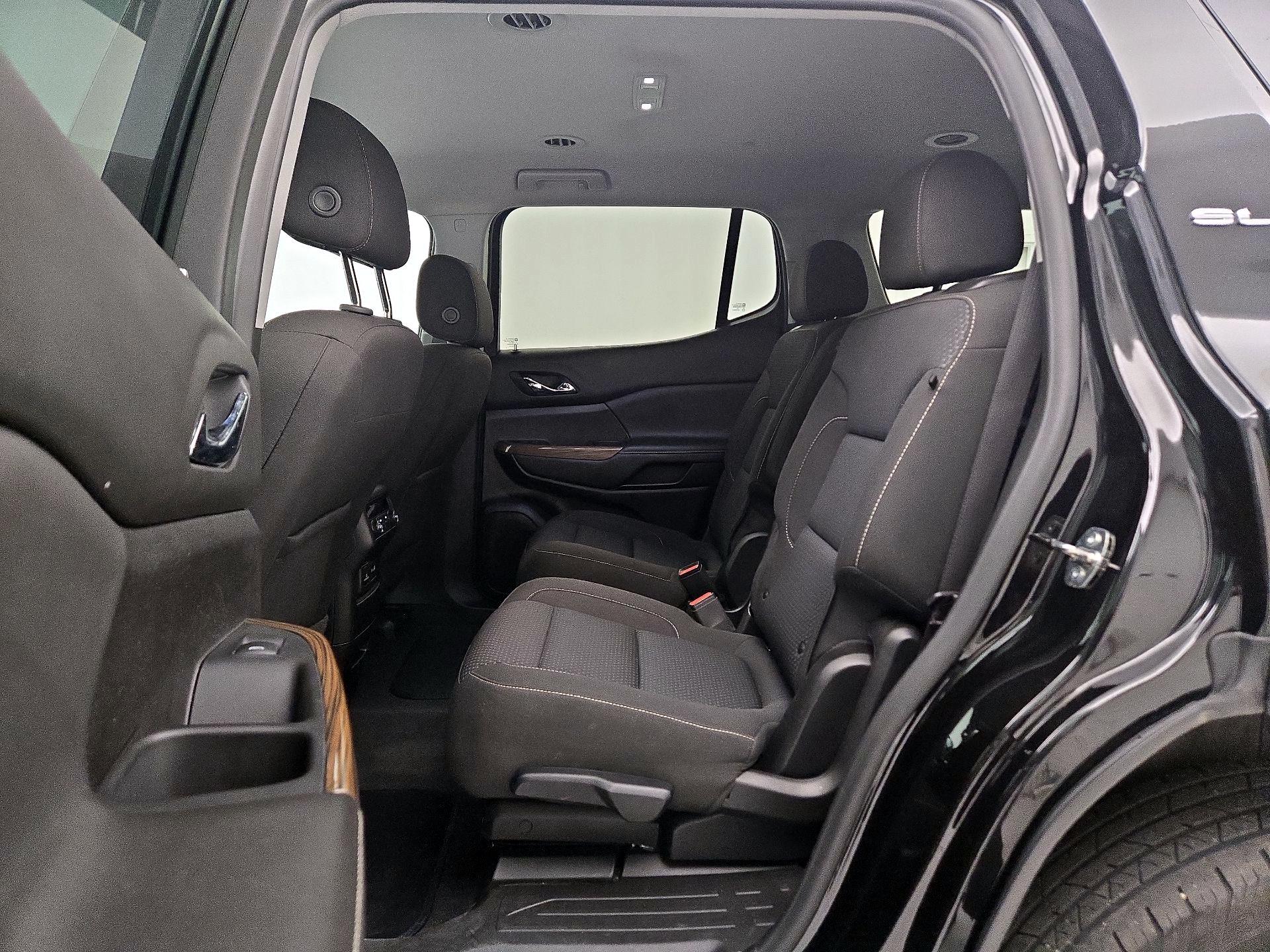 Thumbnail: 2023 GMC Acadia - 19