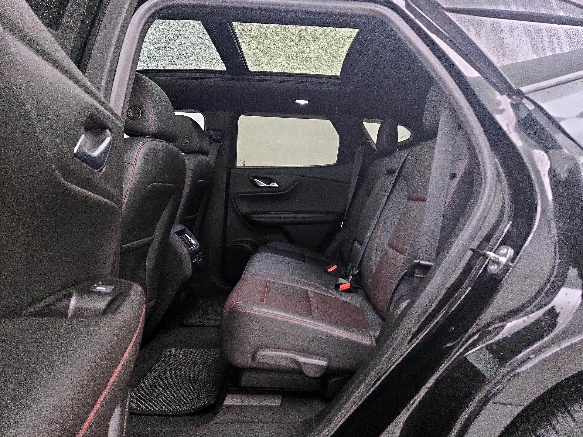 Thumbnail: 2021 Chevrolet Blazer - 20