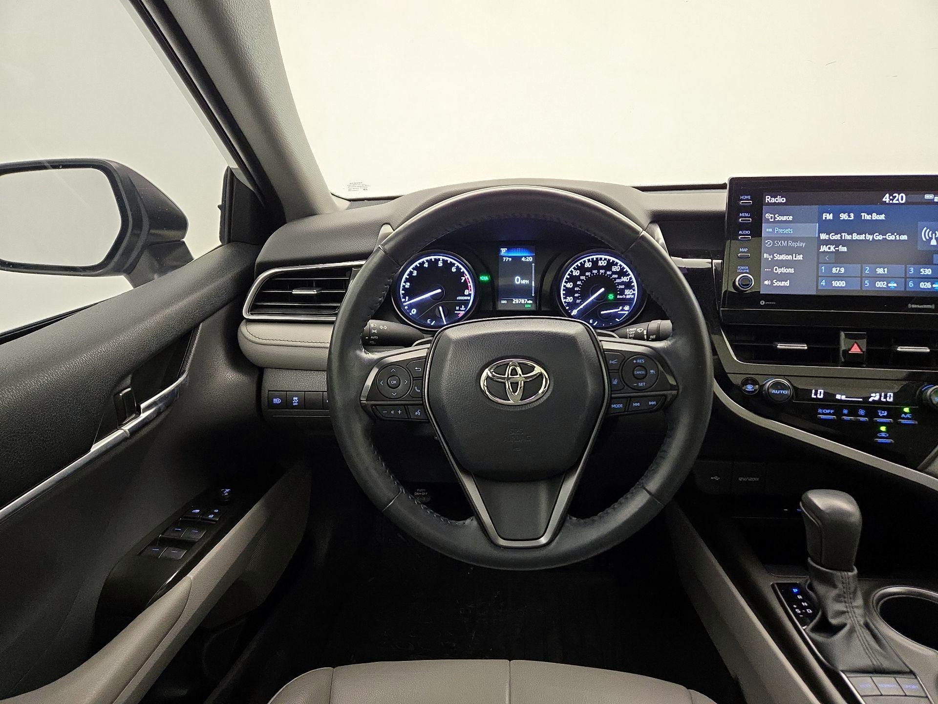 Thumbnail: 2023 Toyota Camry - 10