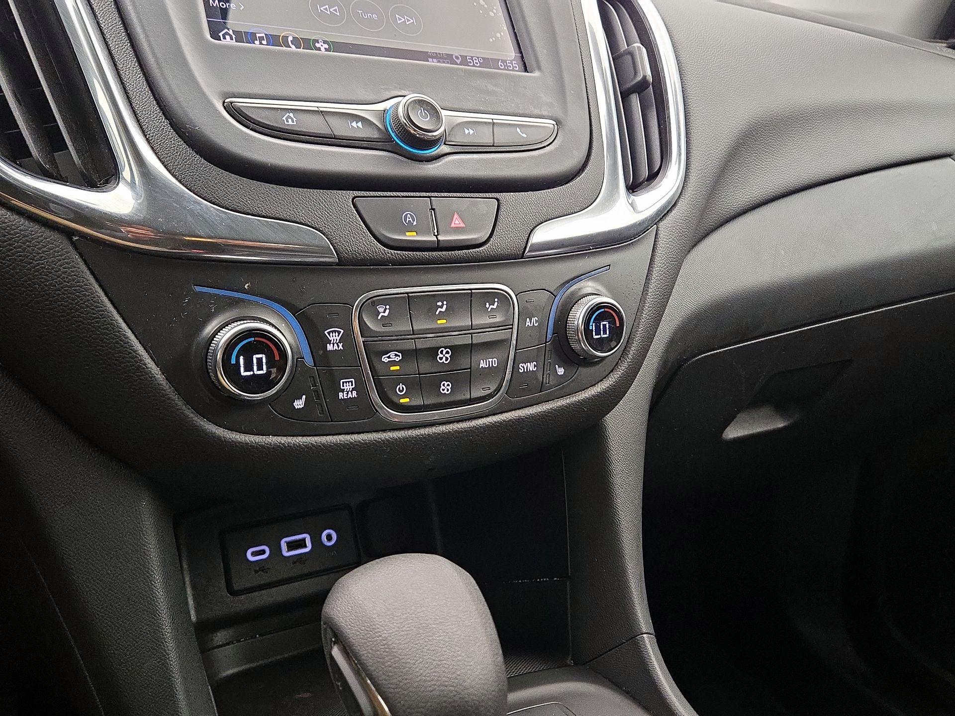 Thumbnail: 2022 Chevrolet Equinox - 16