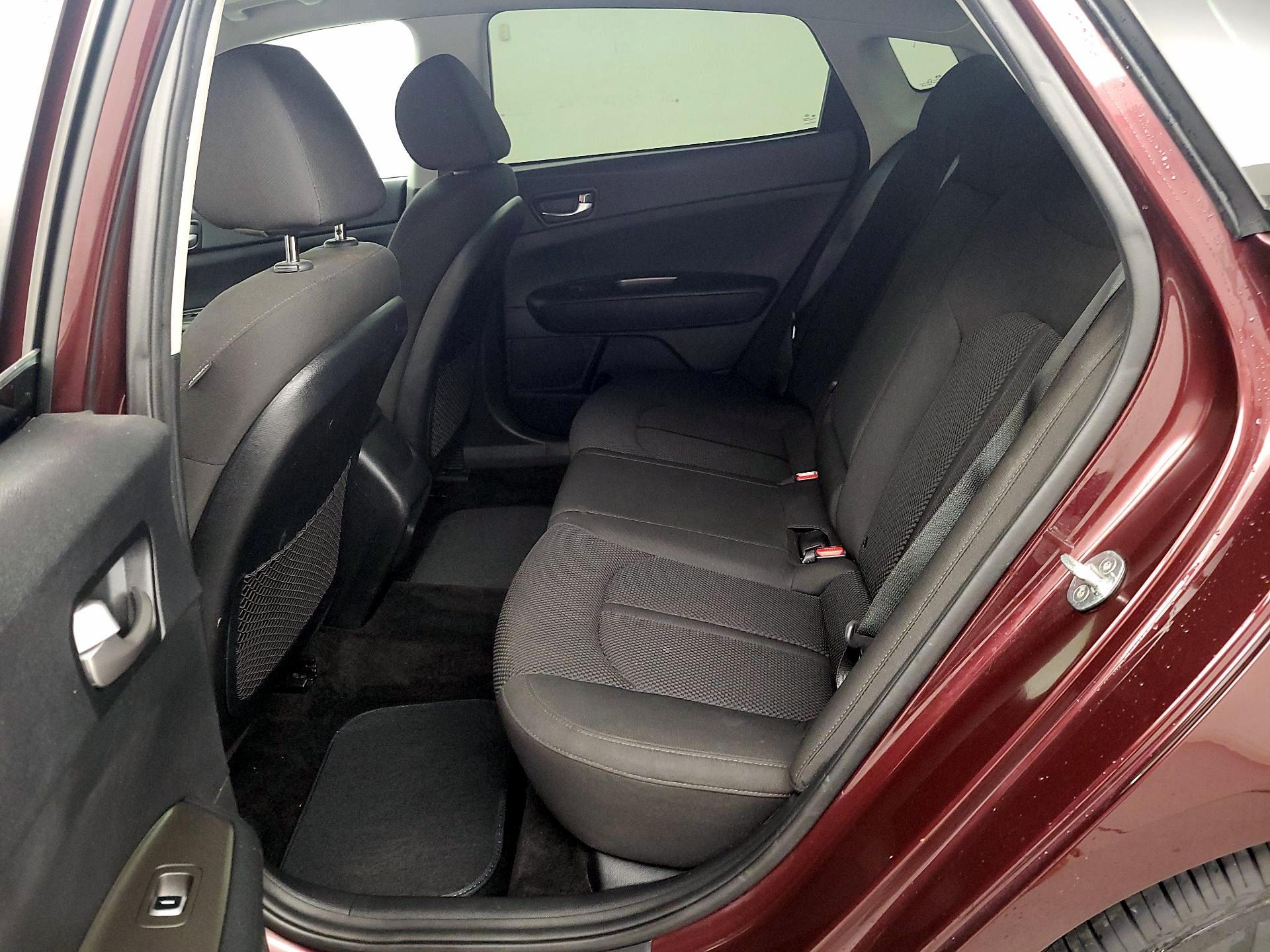 Thumbnail: 2020 Kia Optima - 19