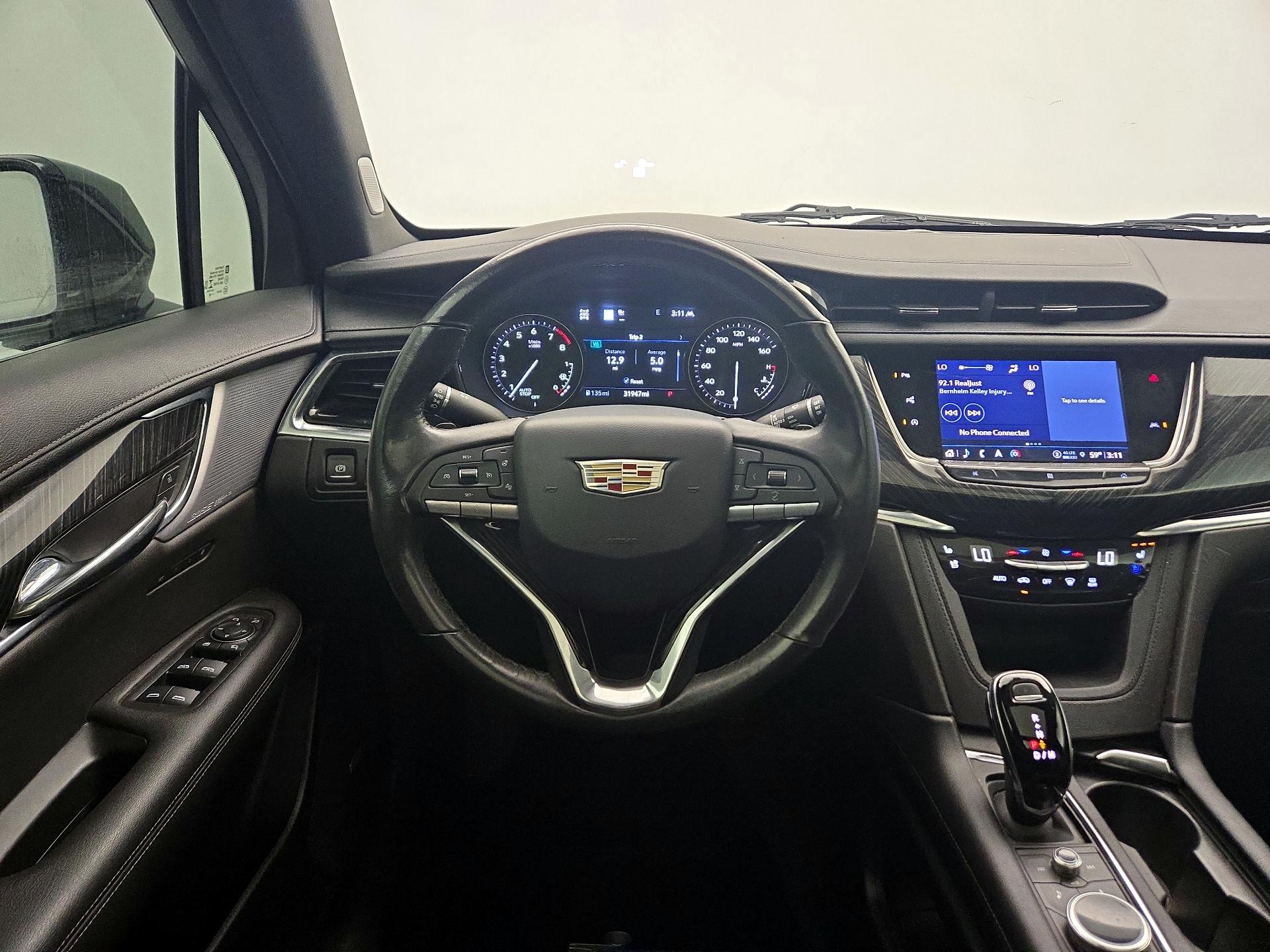 Thumbnail: 2021 Cadillac XT6 - 10