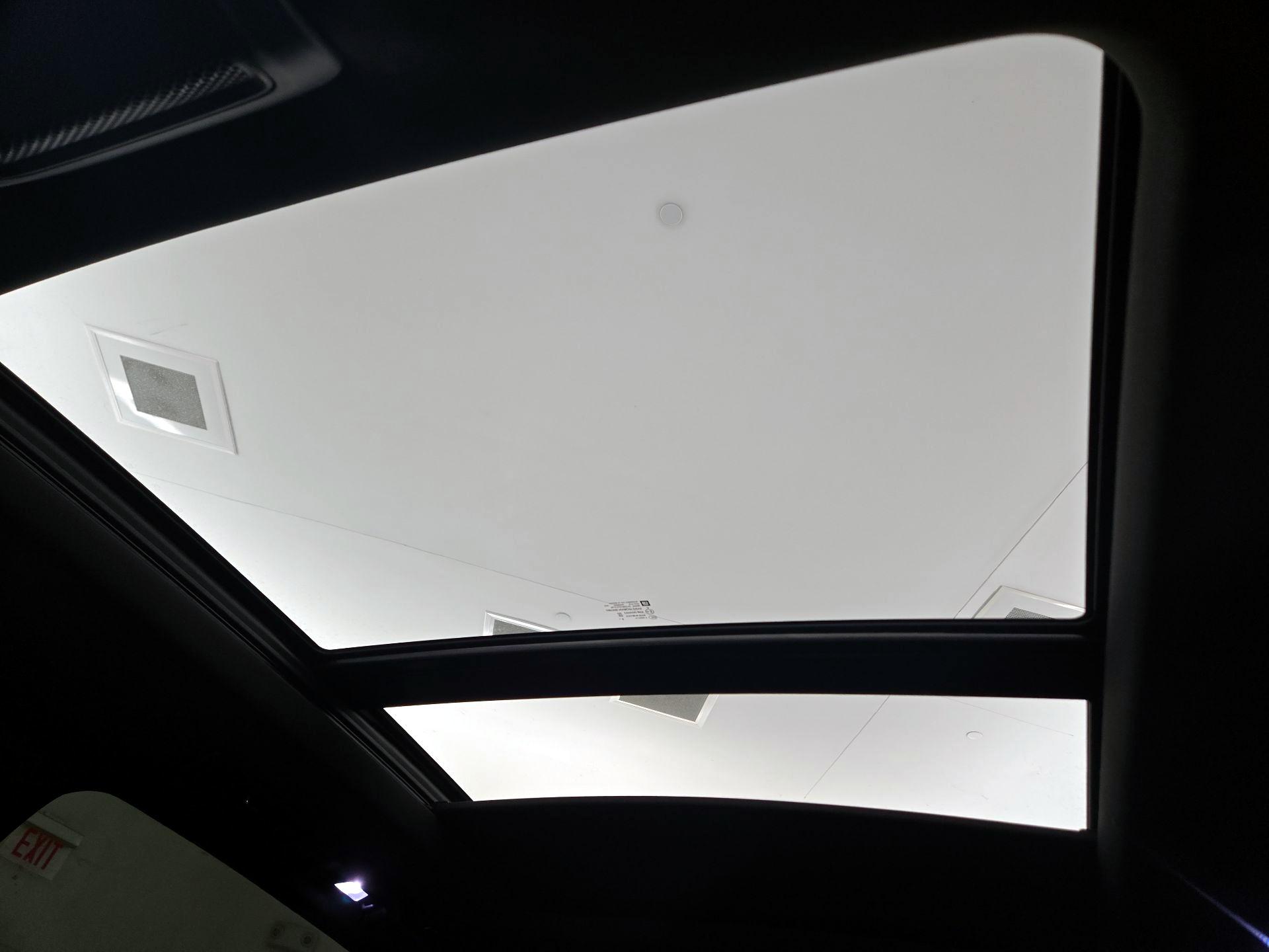 Thumbnail: 2021 Cadillac XT6 - 19