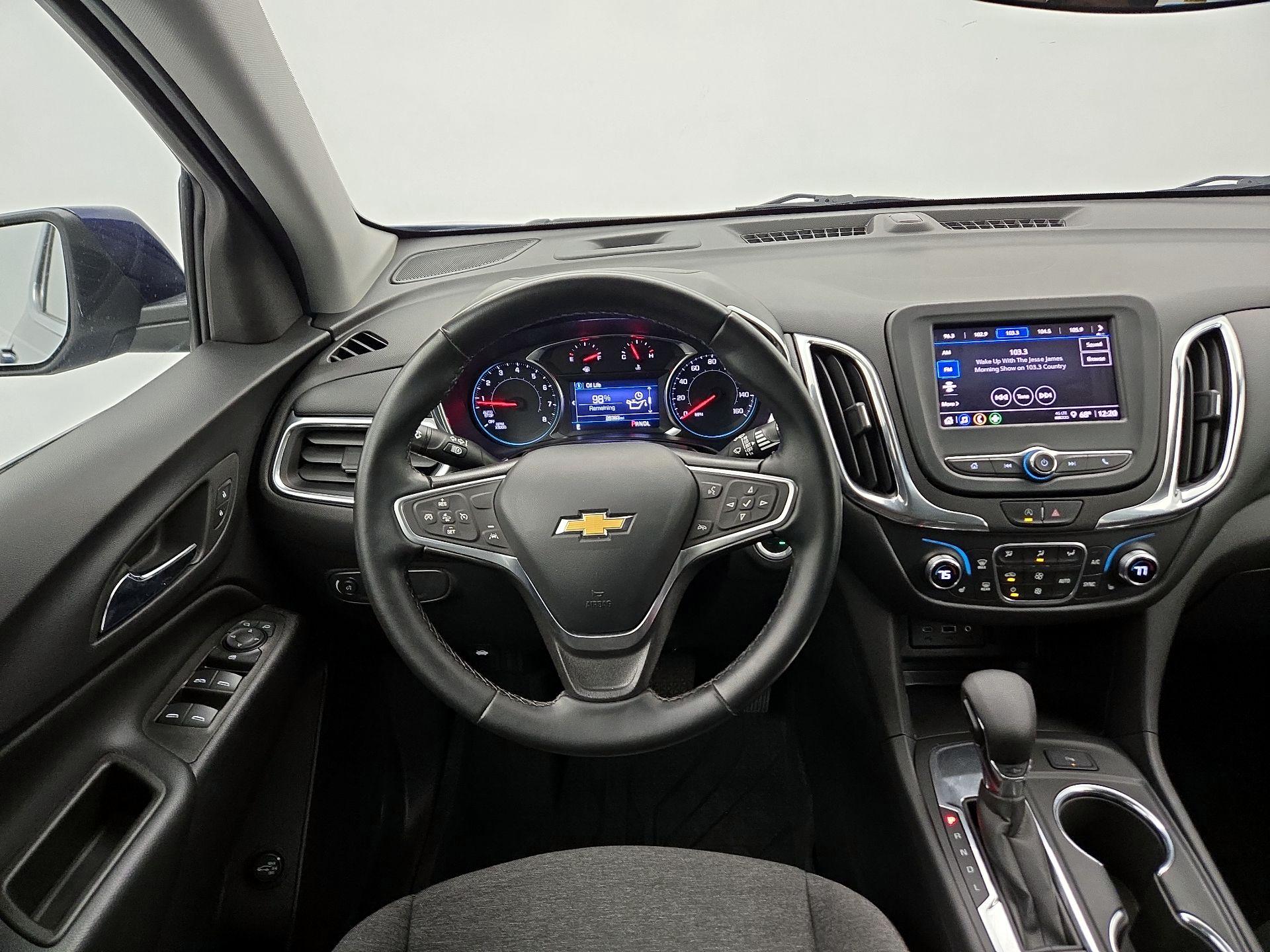 Thumbnail: 2023 Chevrolet Equinox - 10