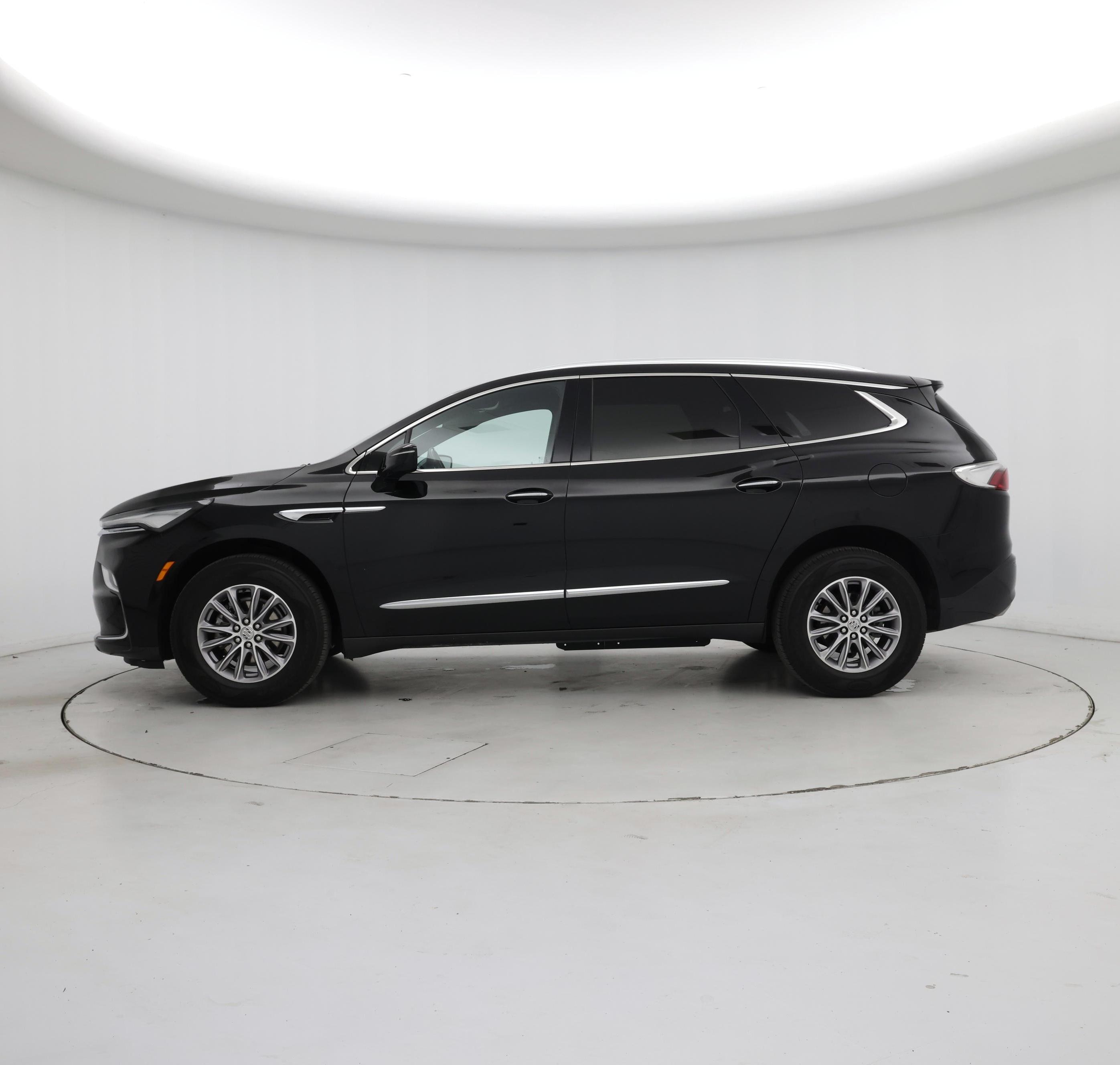 Thumbnail: 2023 Buick Enclave - 3