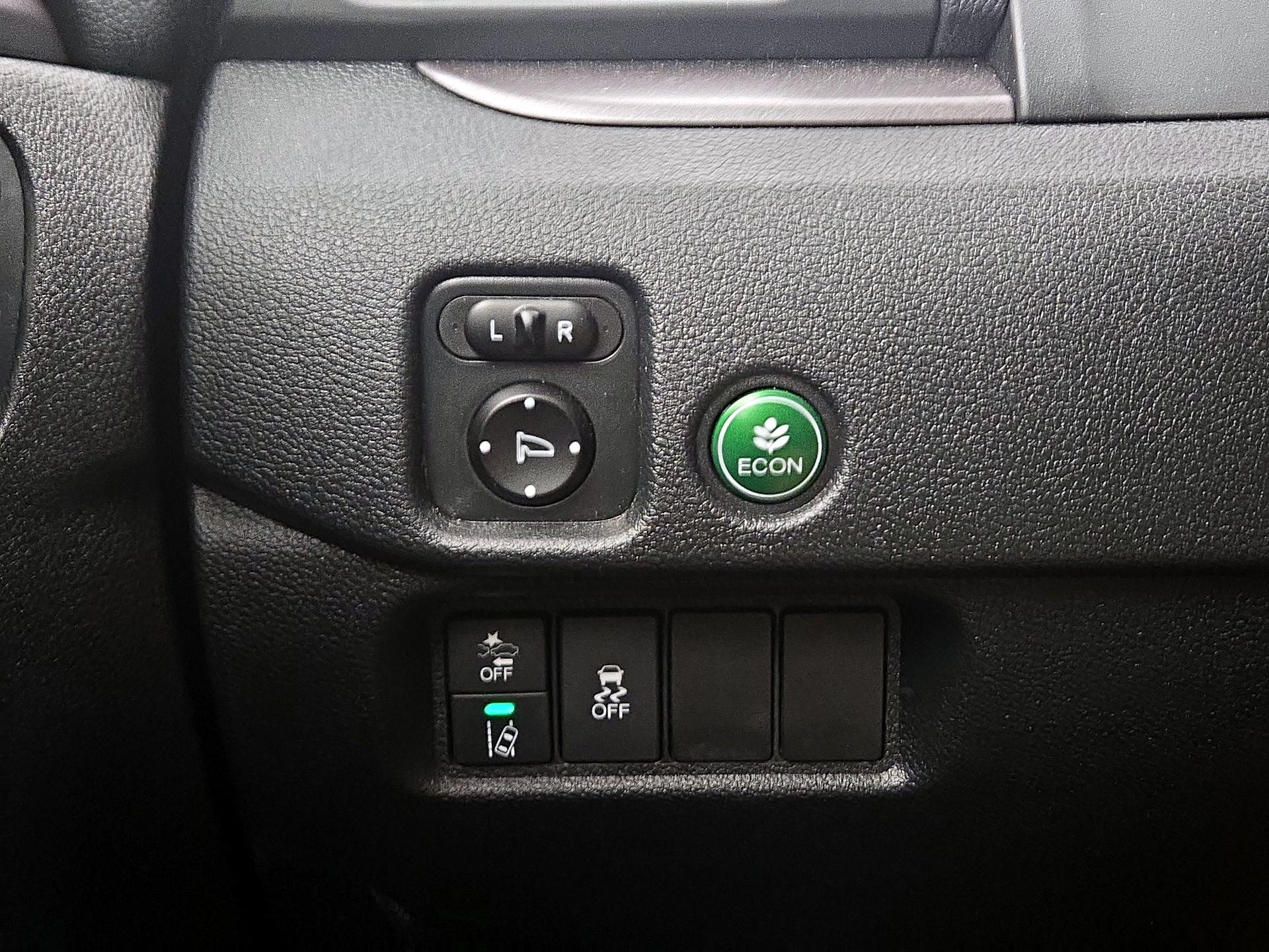 Thumbnail: 2020 Honda Pilot - 13