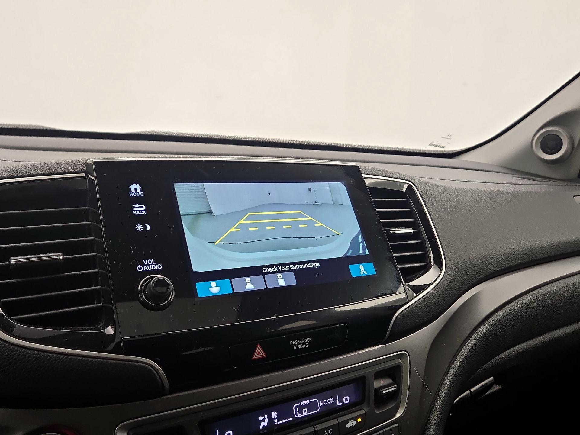 Thumbnail: 2020 Honda Pilot - 14