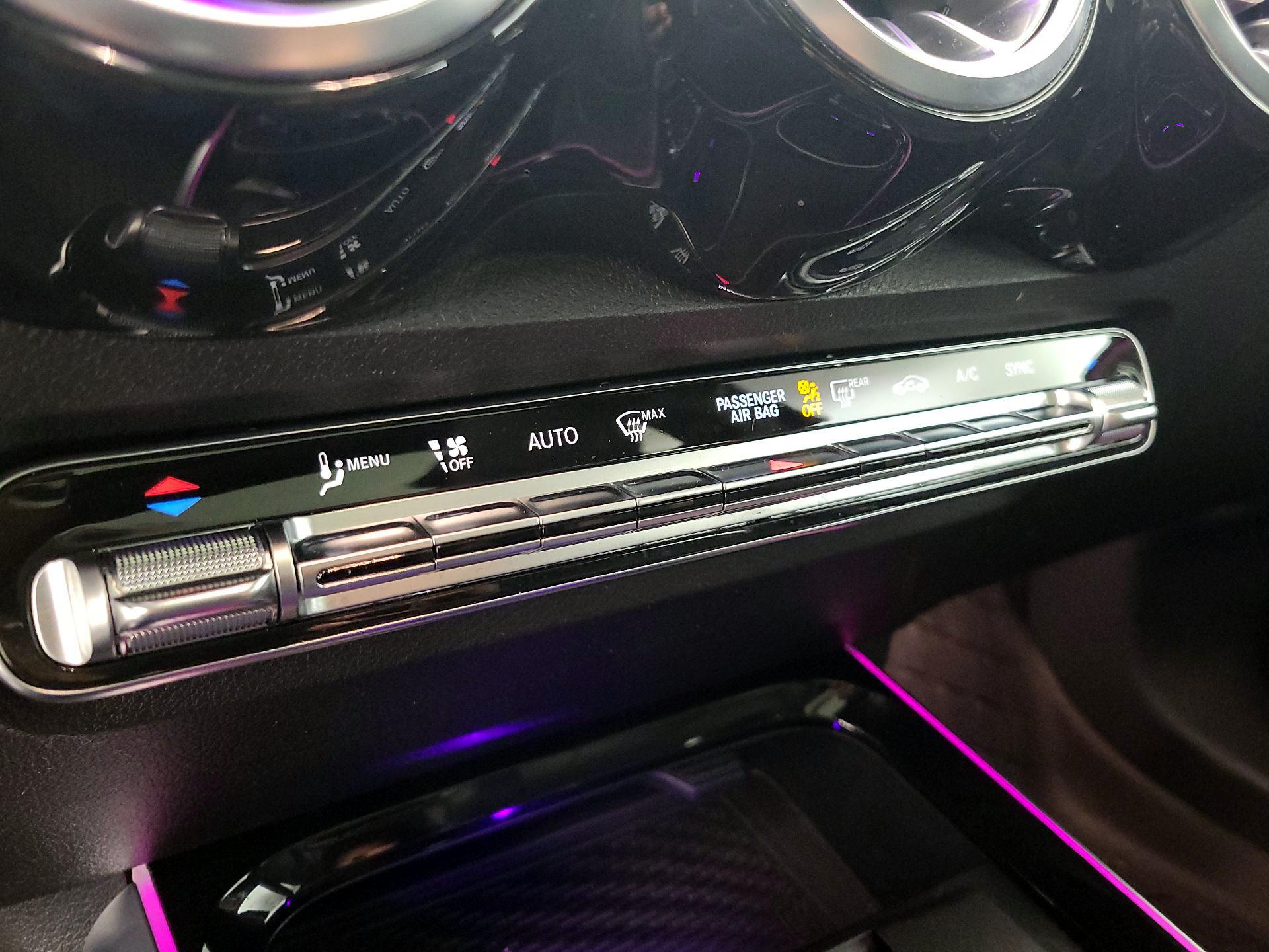 Thumbnail: 2023 Mercedes-Benz GLB - 16