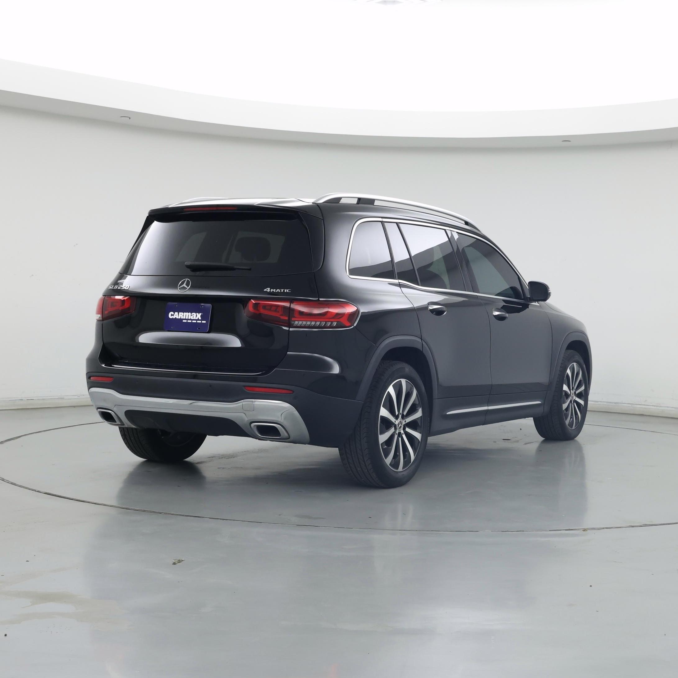 Thumbnail: 2023 Mercedes-Benz GLB - 8