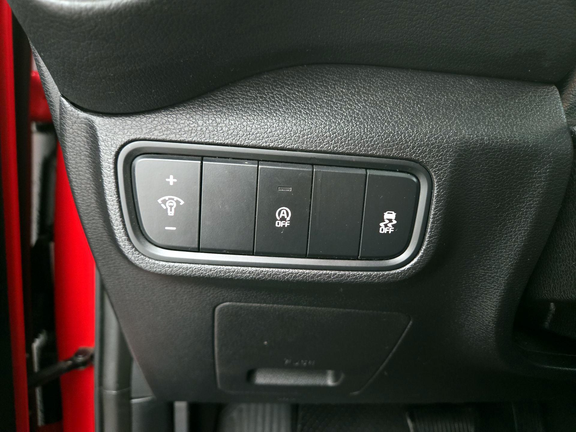 Thumbnail: 2020 Kia Soul - 13