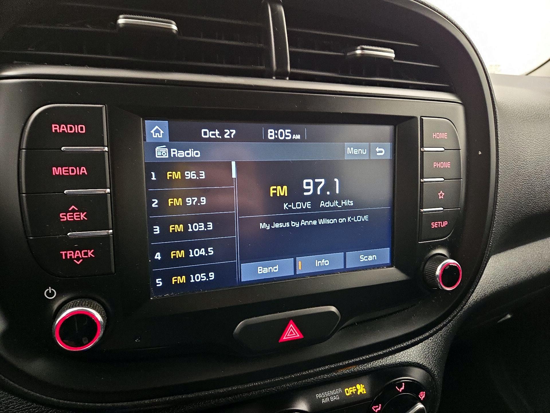 Thumbnail: 2020 Kia Soul - 15