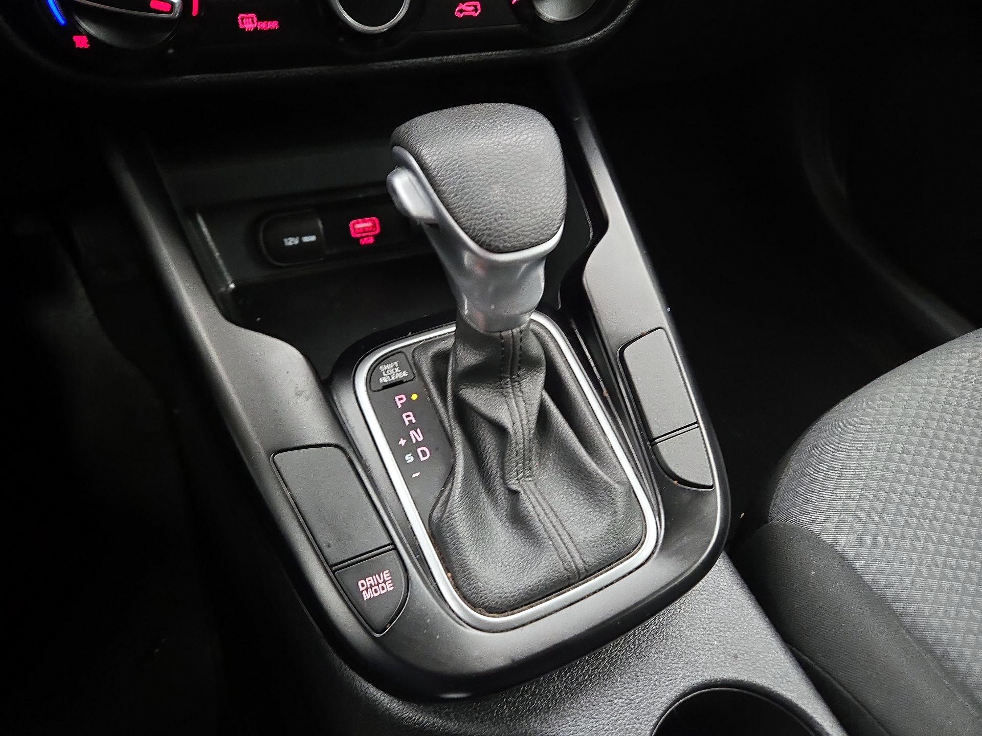 Thumbnail: 2020 Kia Soul - 17