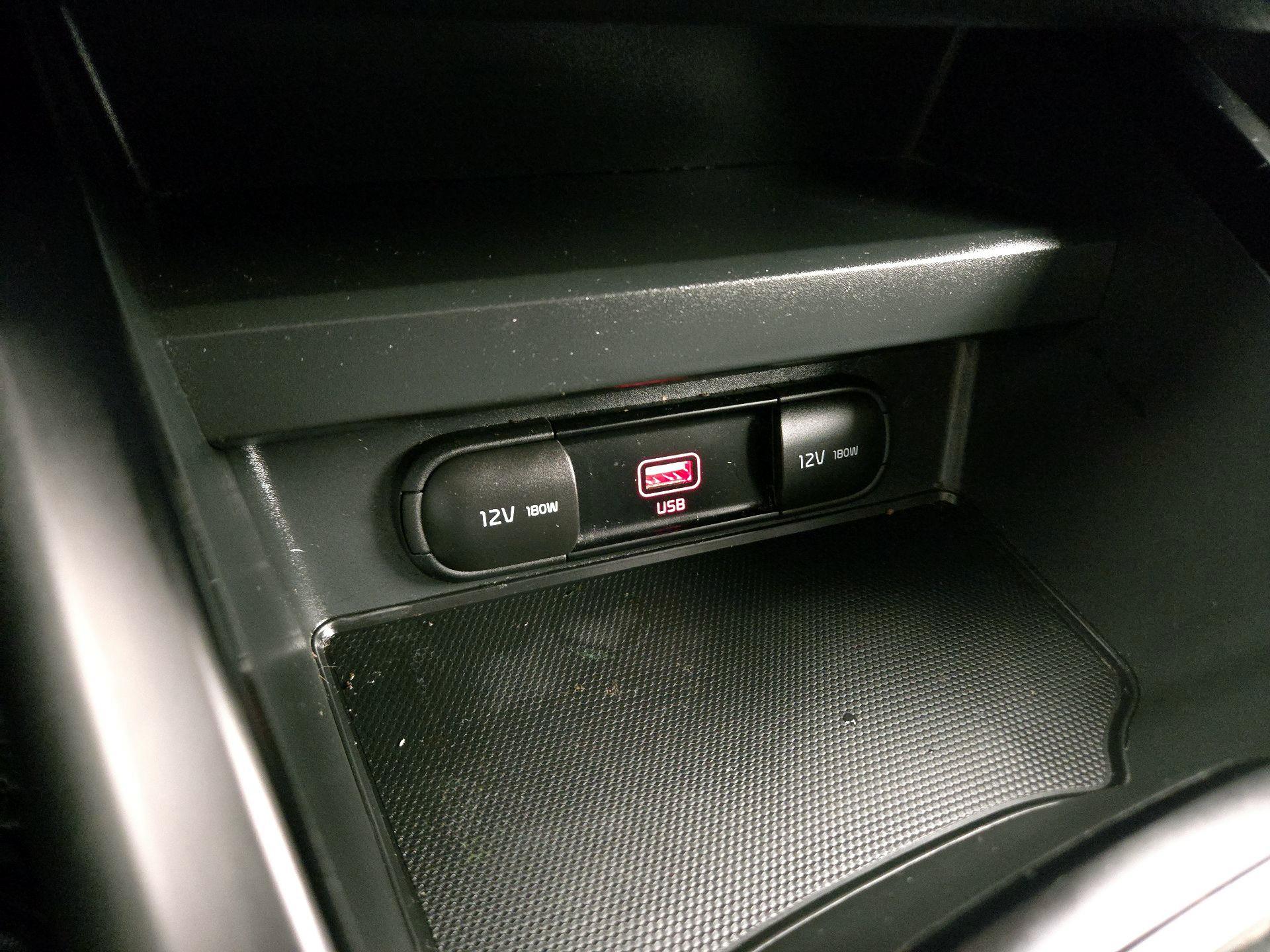 Thumbnail: 2020 Kia Soul - 18