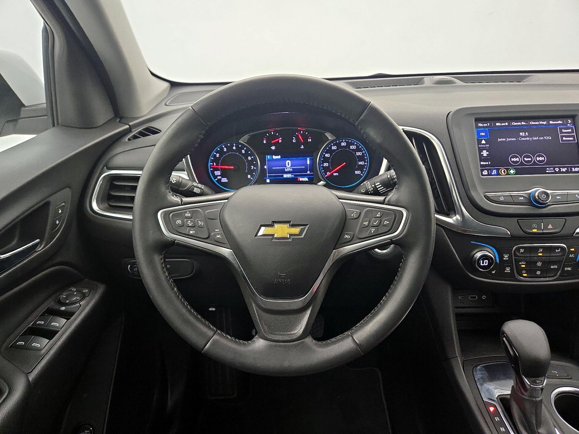 Thumbnail: 2022 Chevrolet Equinox - 10