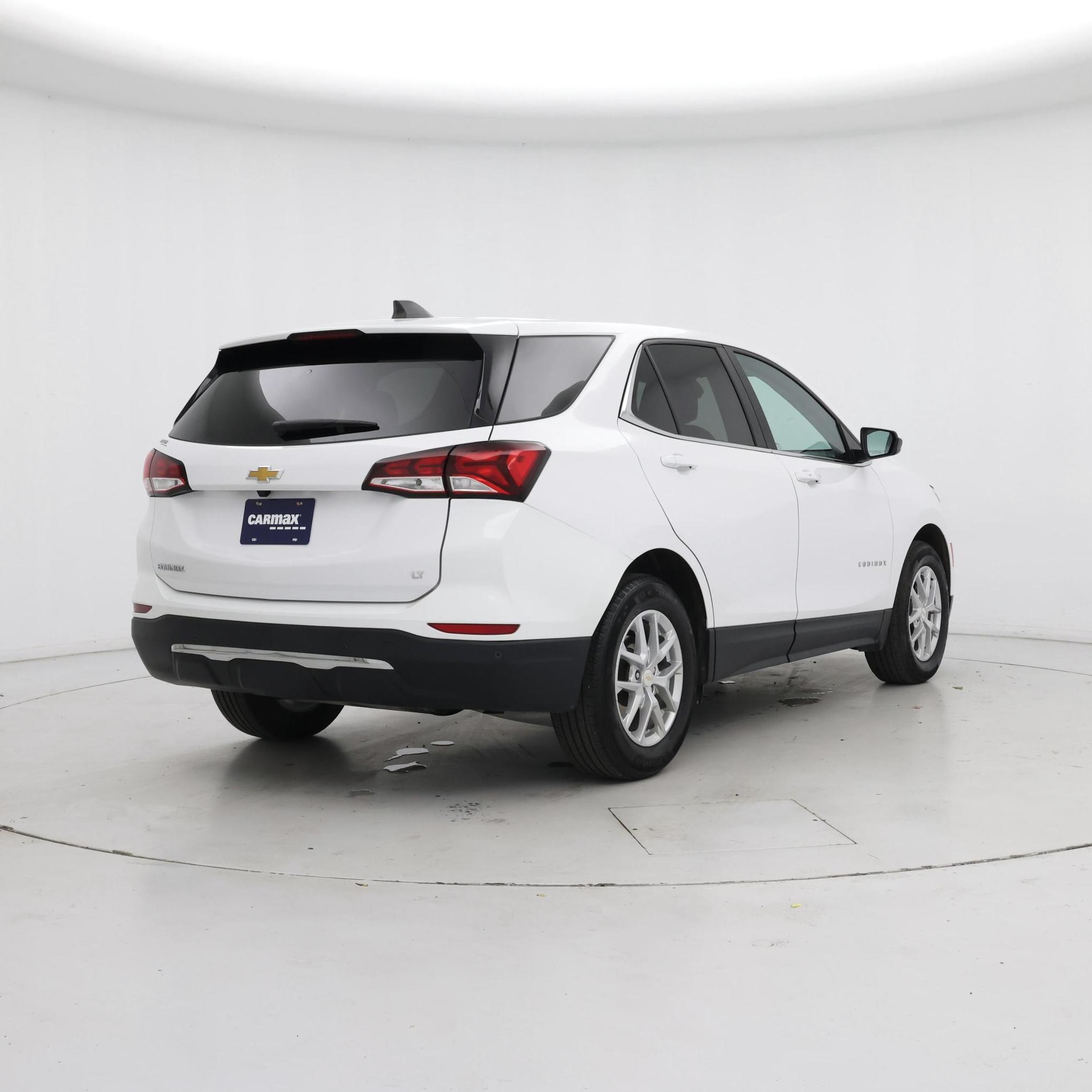 Thumbnail: 2022 Chevrolet Equinox - 8