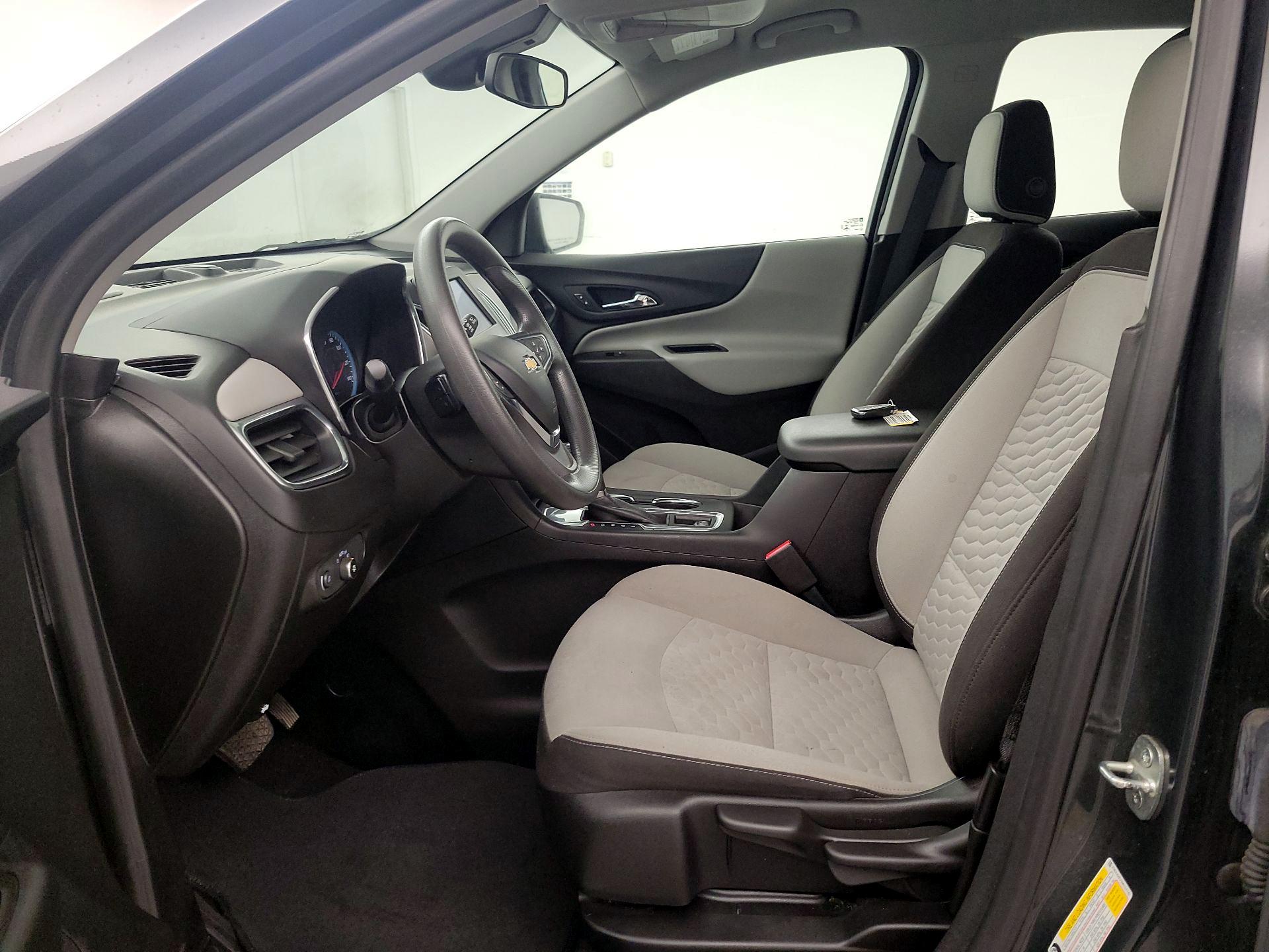 Thumbnail: 2021 Chevrolet Equinox - 11