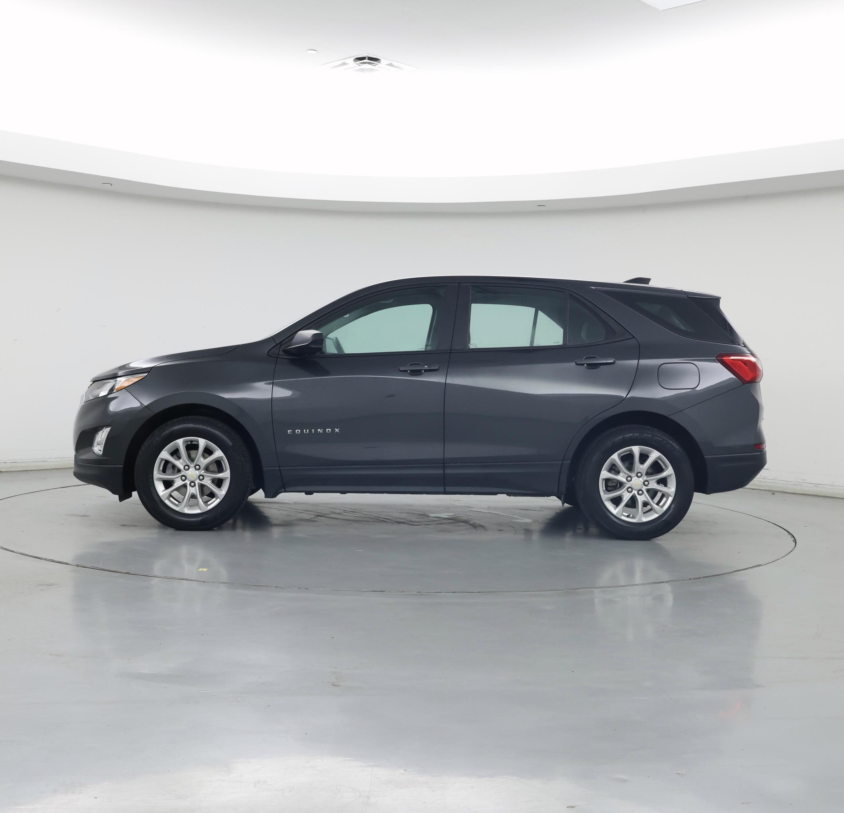 Thumbnail: 2021 Chevrolet Equinox - 3