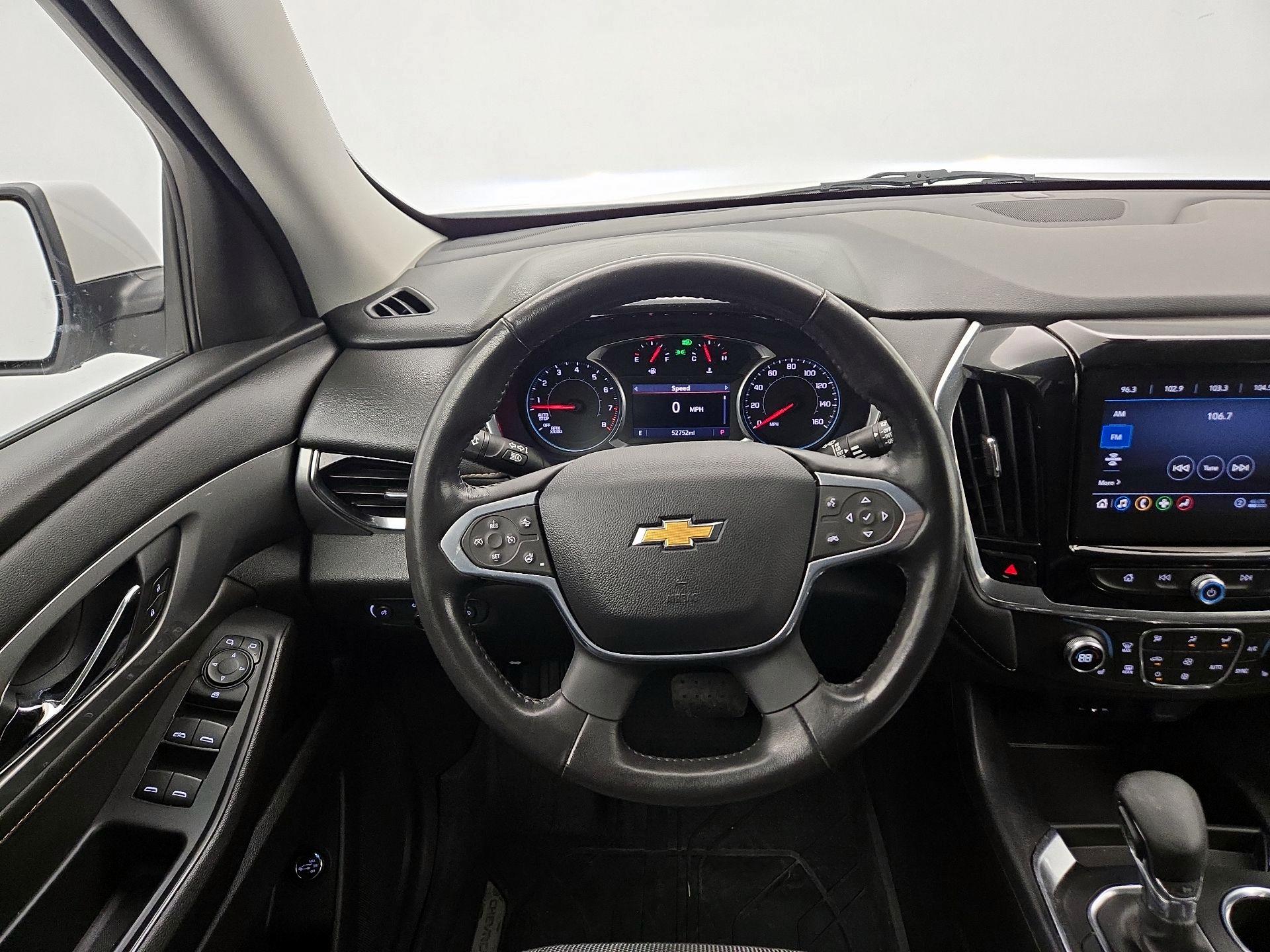 Thumbnail: 2021 Chevrolet Traverse - 10