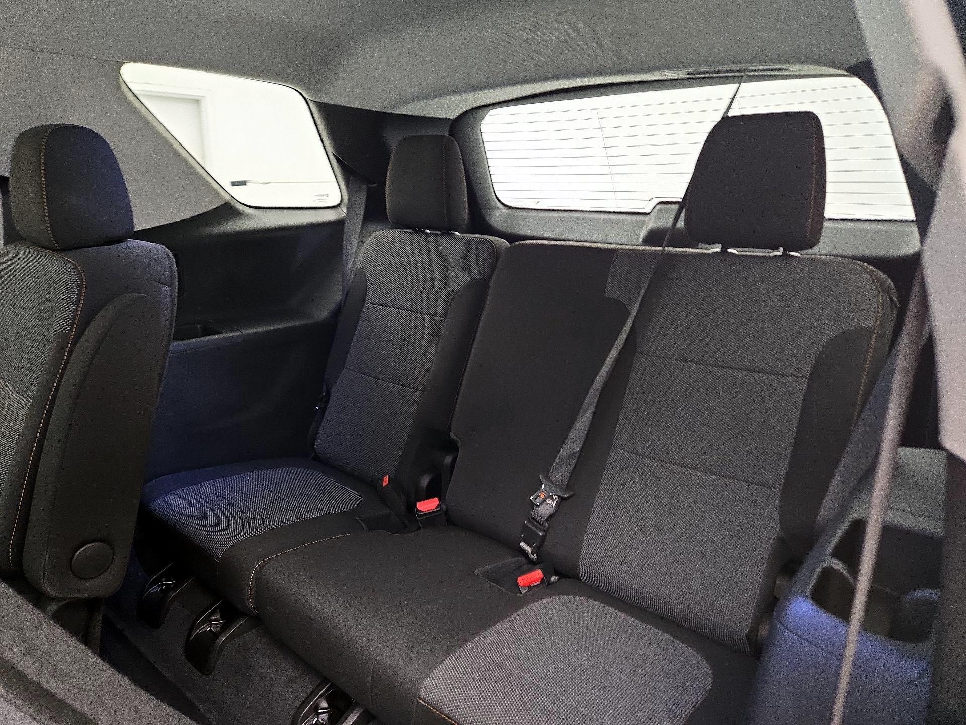 Thumbnail: 2021 Chevrolet Traverse - 20