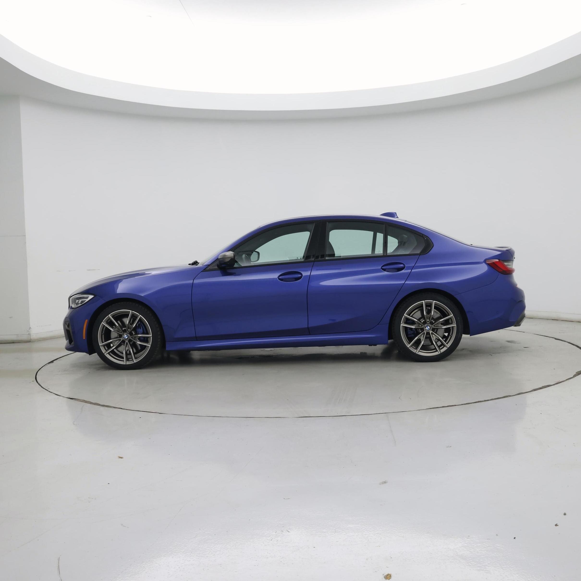 Thumbnail: 2022 BMW 3 Series - 3