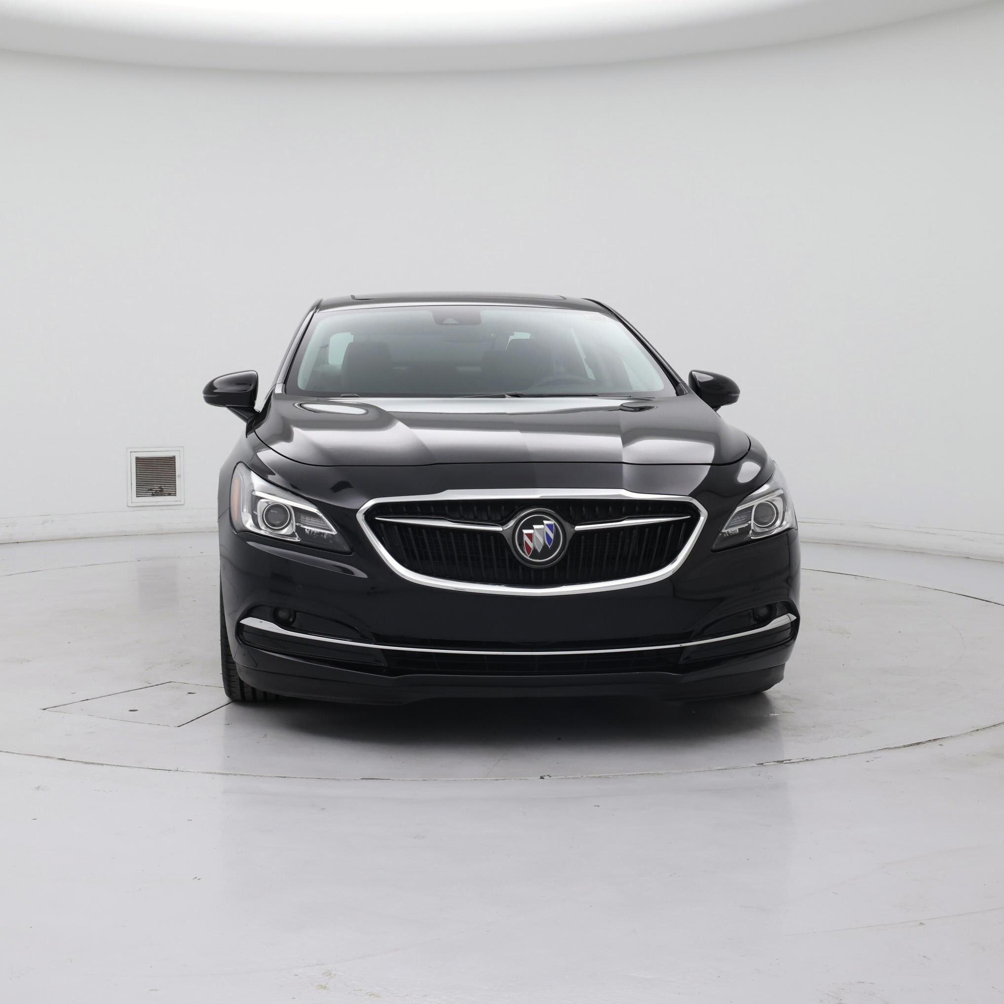 Thumbnail: 2017 Buick LaCrosse - 5