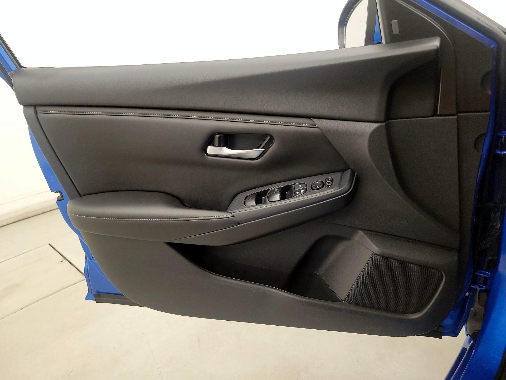 Thumbnail: 2024 Nissan Sentra - 12