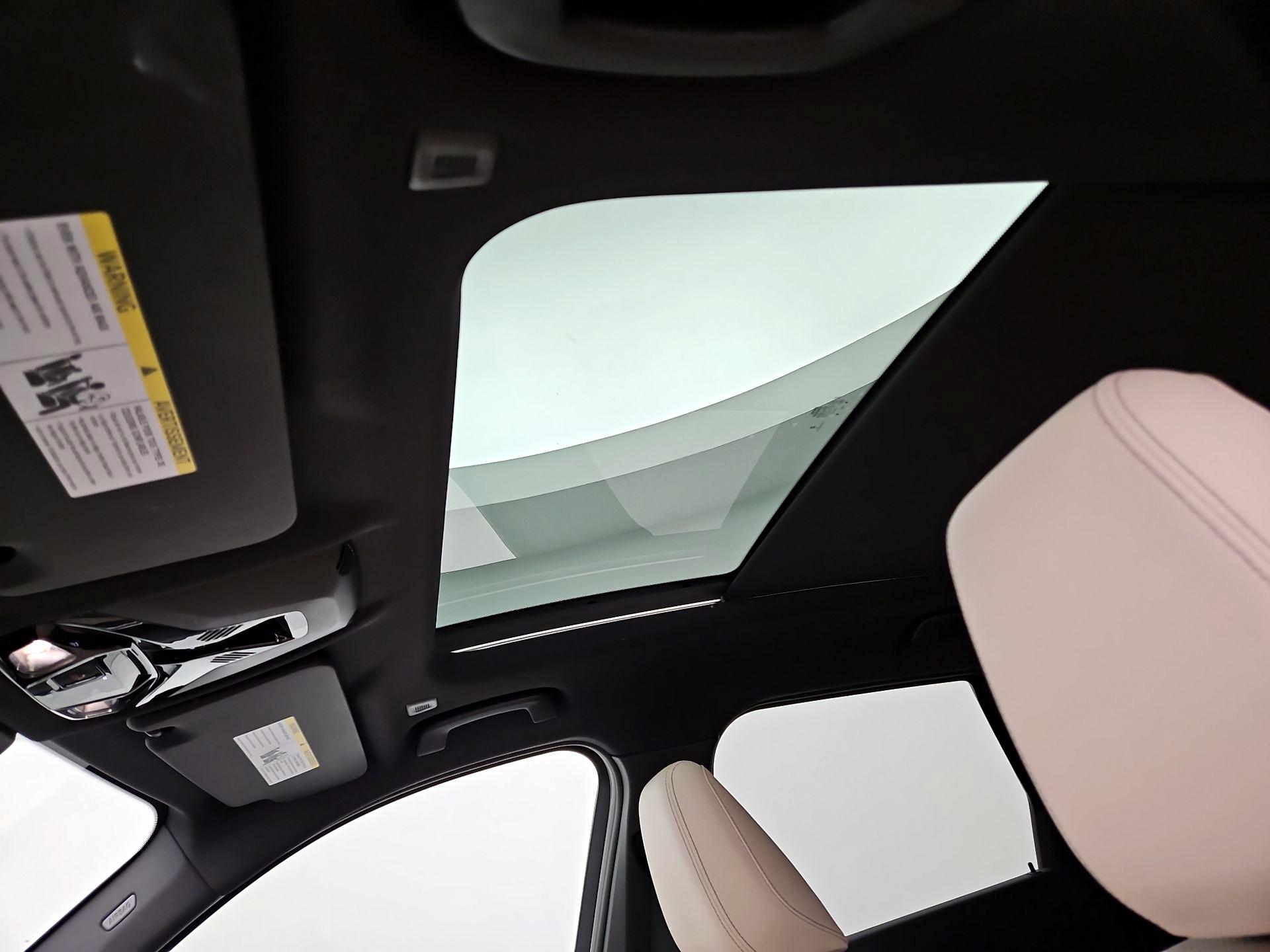 Thumbnail: 2023 BMW X1 - 19