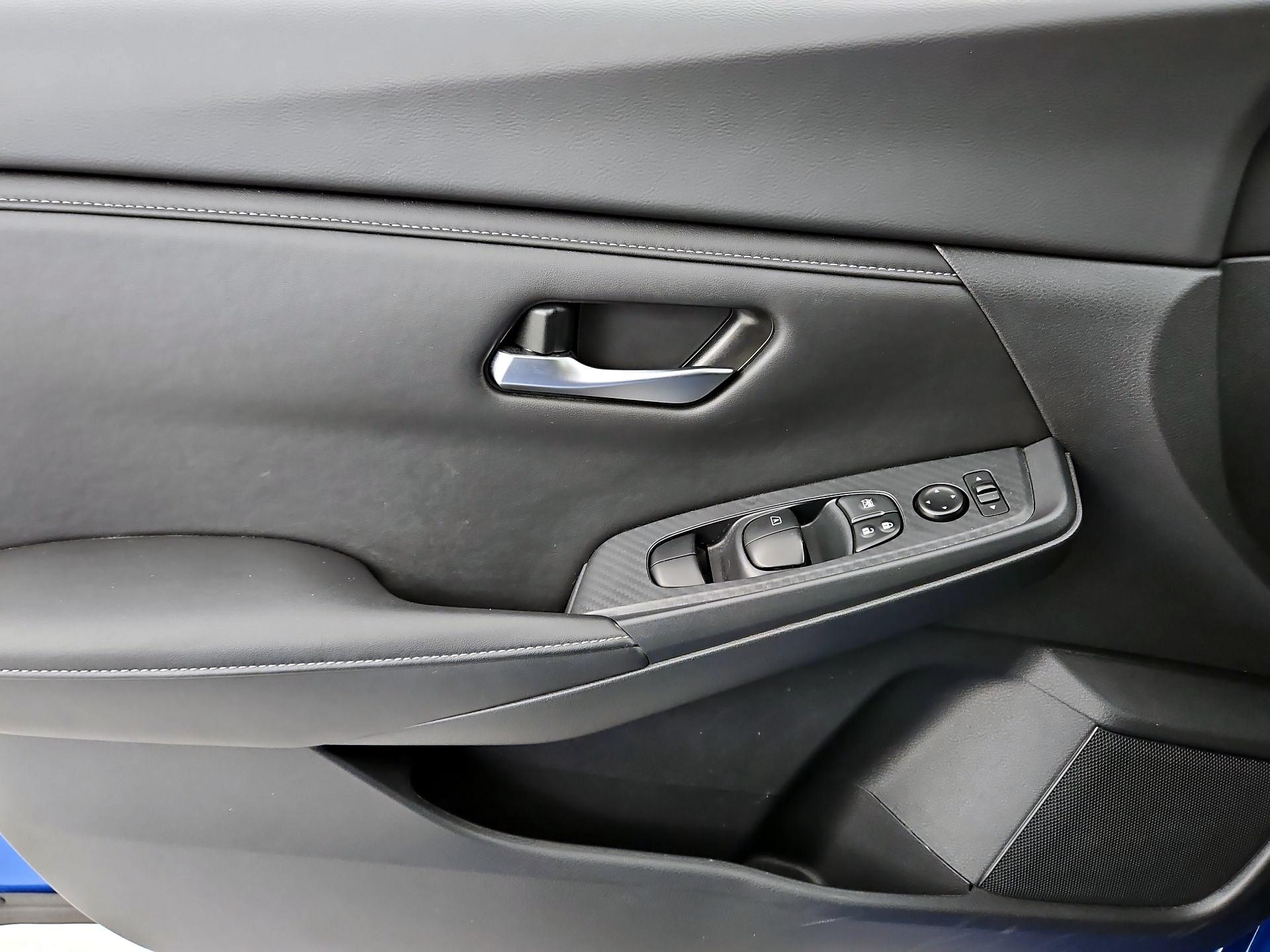 Thumbnail: 2023 Nissan Sentra - 12