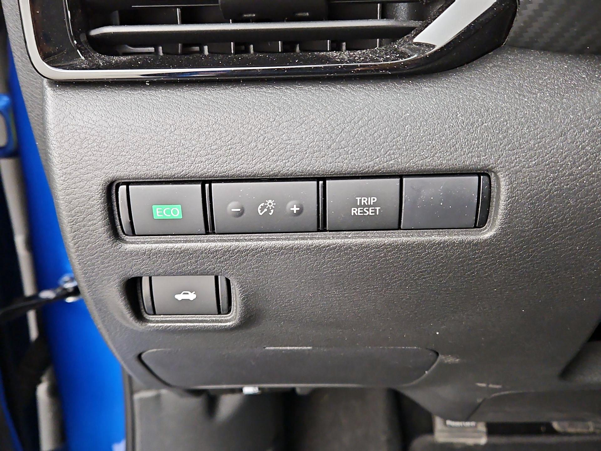 Thumbnail: 2023 Nissan Sentra - 13