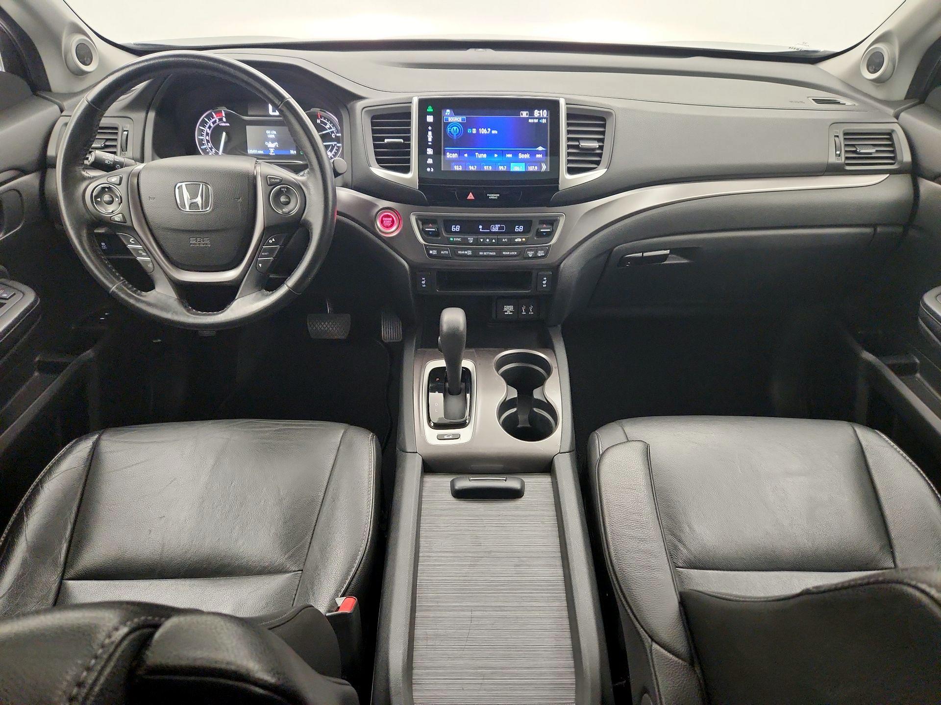 Thumbnail: 2016 Honda Pilot - 9