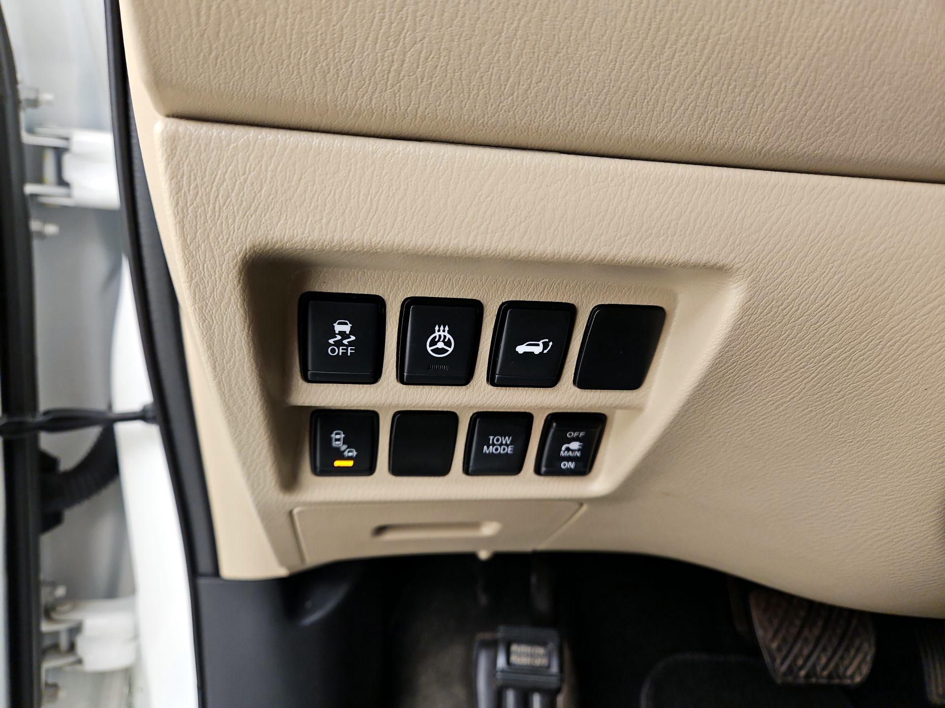 Thumbnail: 2019 Nissan Pathfinder - 13