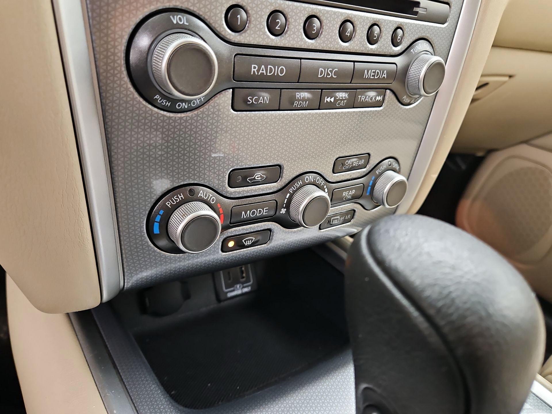 Thumbnail: 2019 Nissan Pathfinder - 17