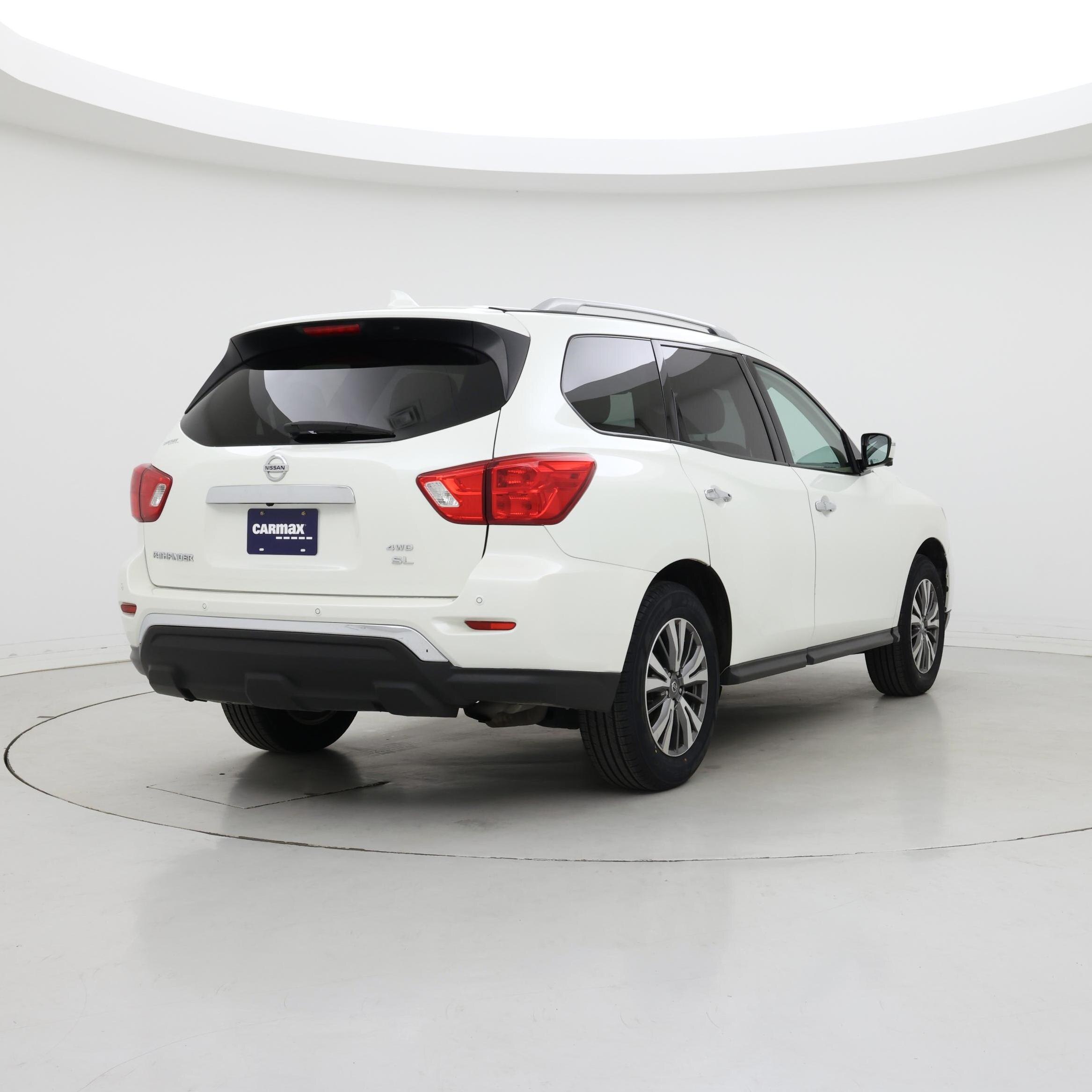 Thumbnail: 2019 Nissan Pathfinder - 8