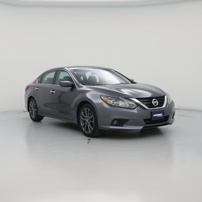 Gray 2018 Nissan Altima SR