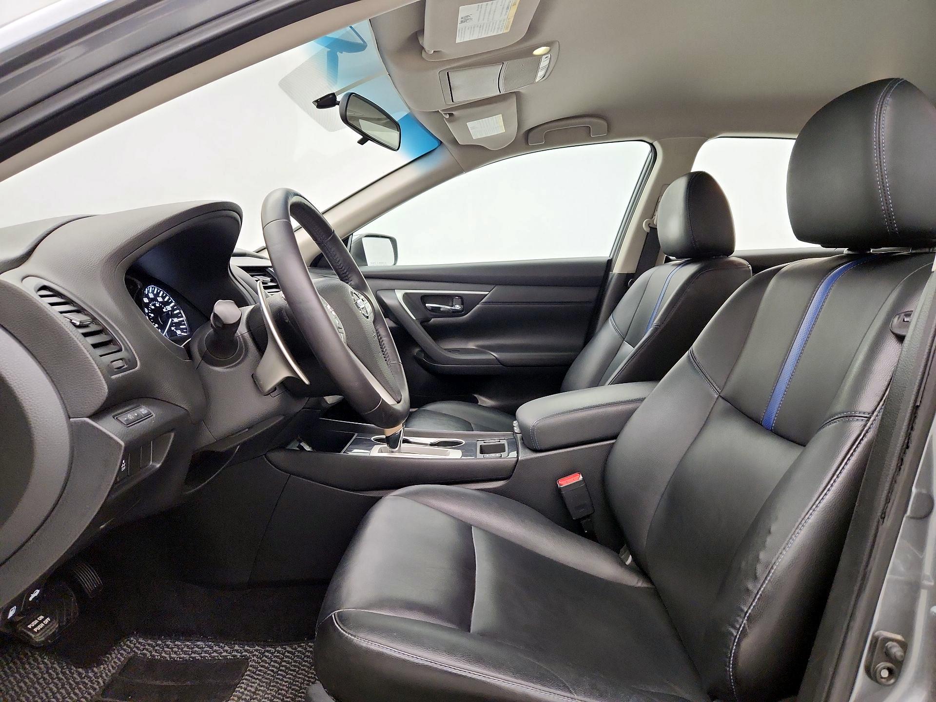 Thumbnail: 2018 Nissan Altima - 11